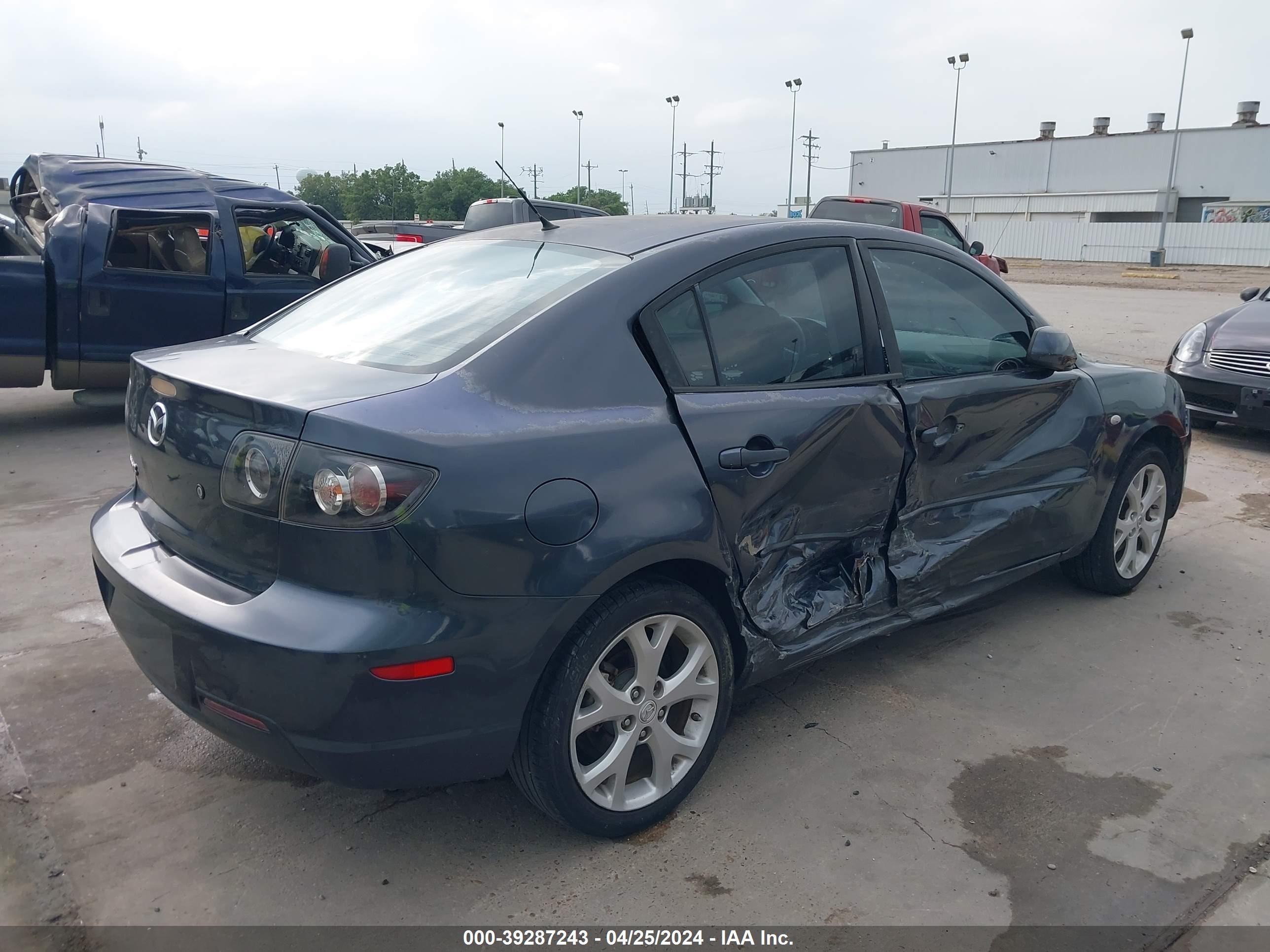 Photo 3 VIN: JM1BK32F691210552 - MAZDA 3 