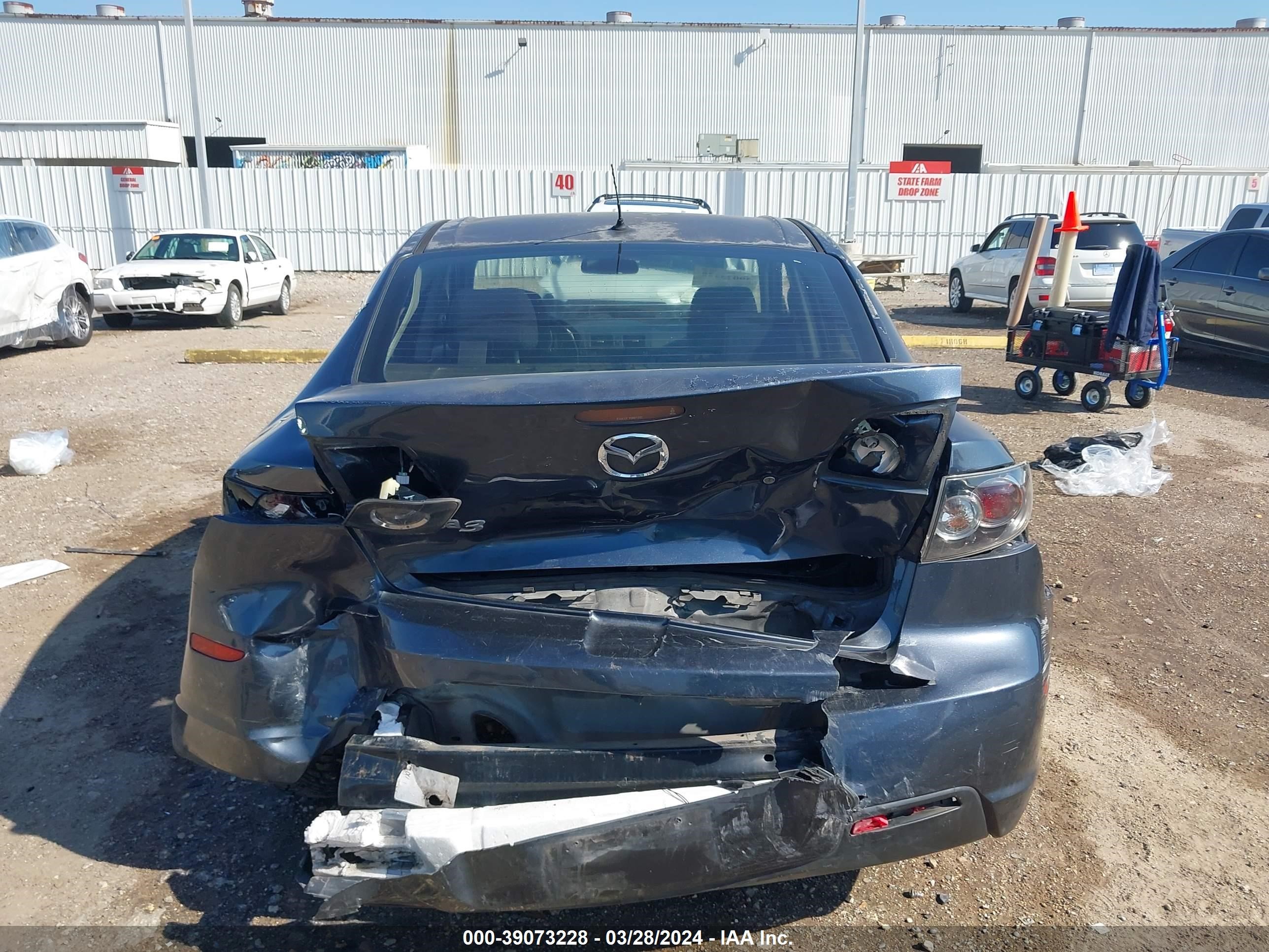 Photo 15 VIN: JM1BK32F691228680 - MAZDA 3 