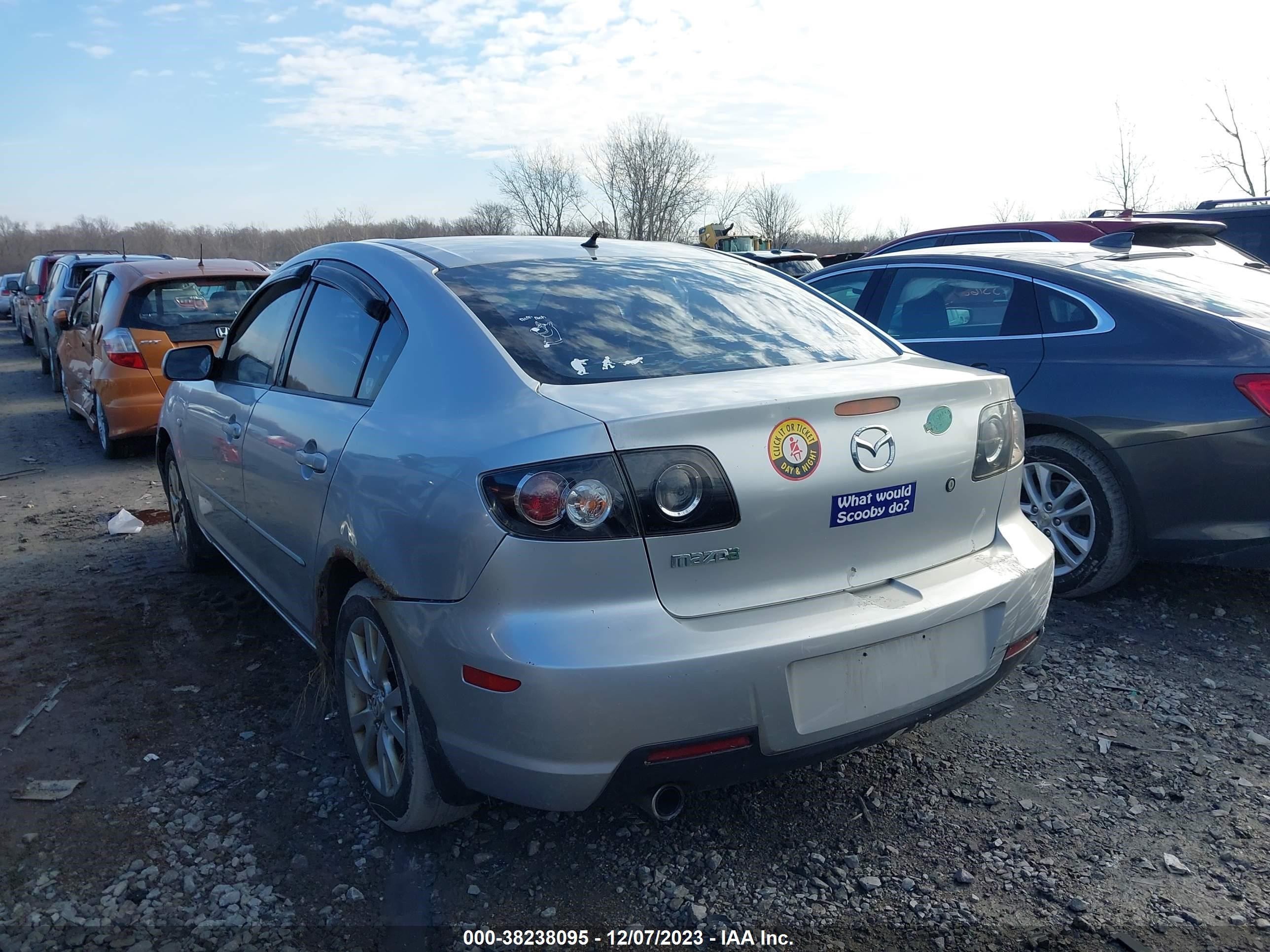 Photo 2 VIN: JM1BK32F771716906 - MAZDA 3 