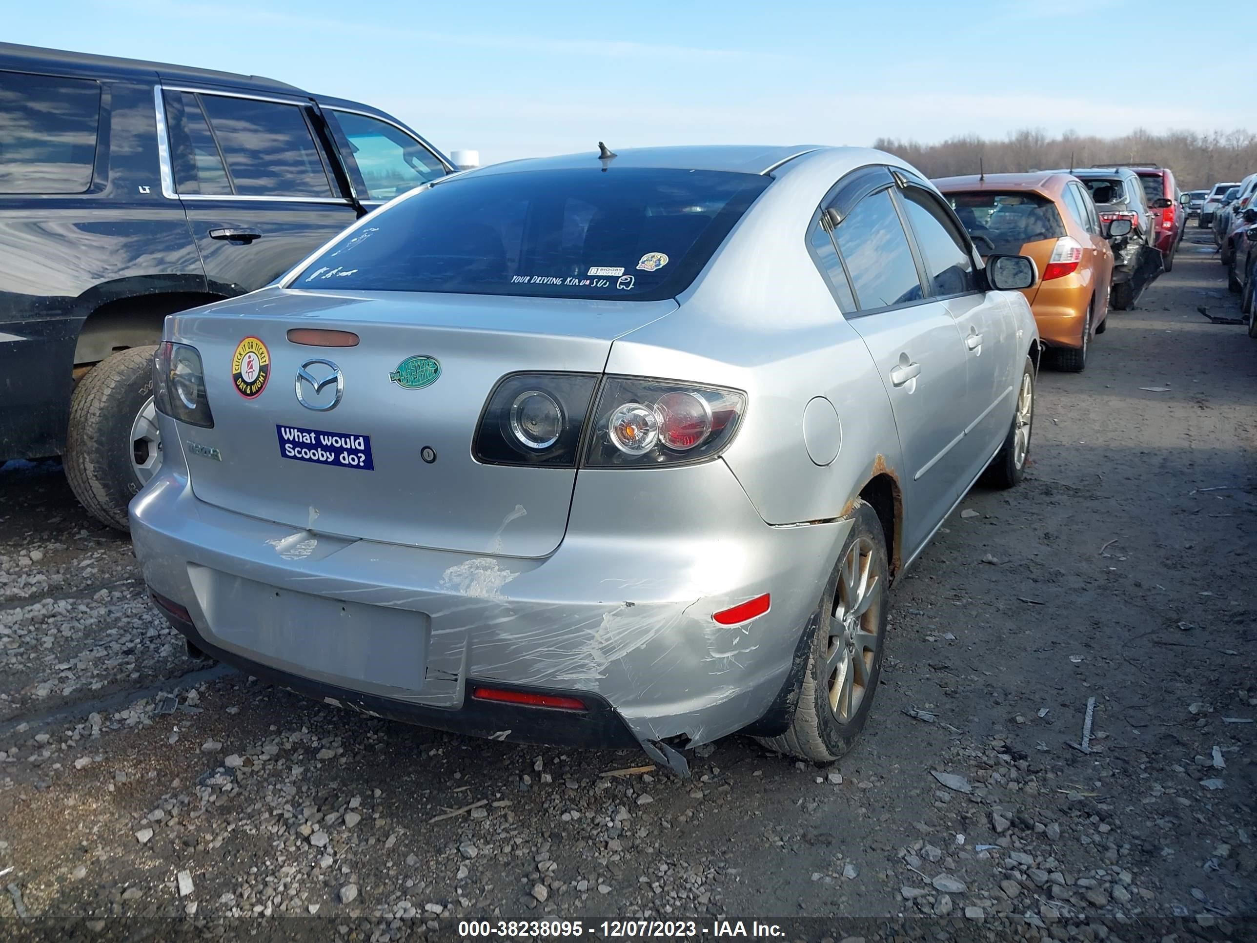 Photo 3 VIN: JM1BK32F771716906 - MAZDA 3 