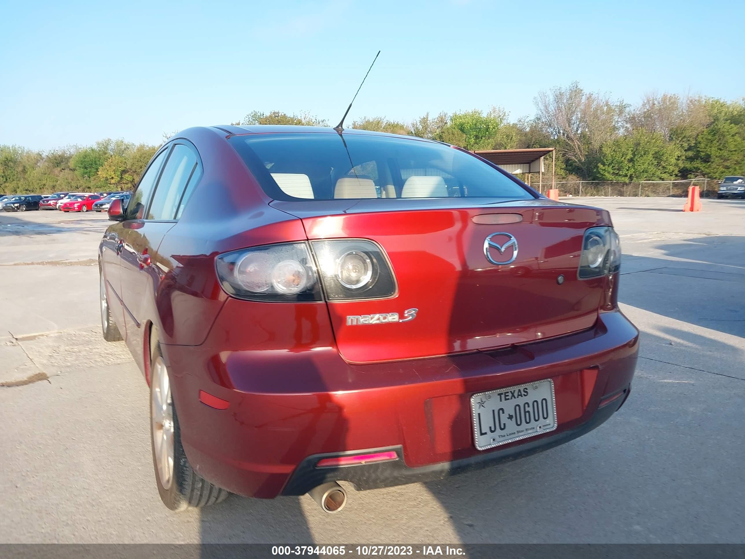 Photo 2 VIN: JM1BK32F791226310 - MAZDA 3 