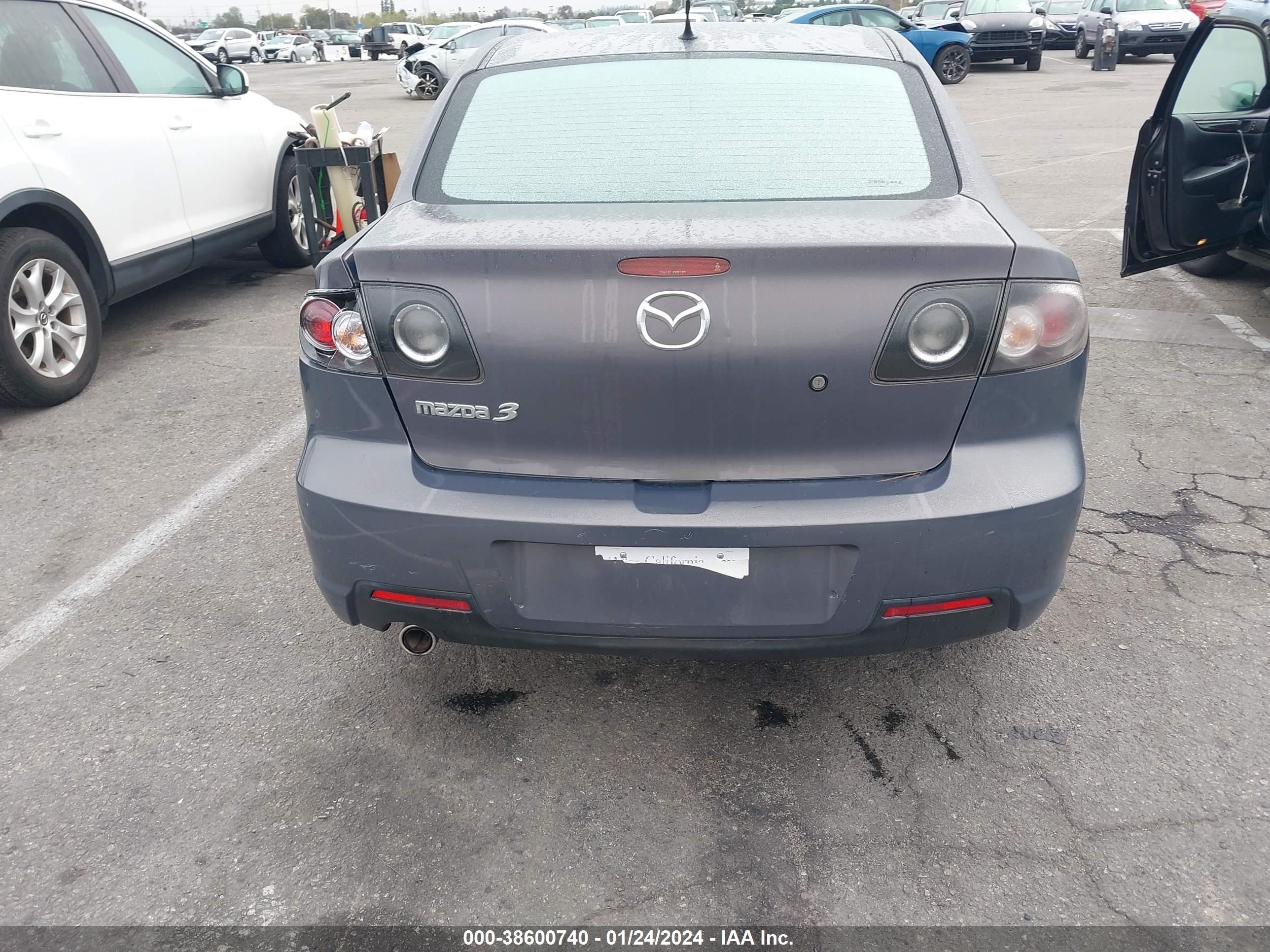 Photo 15 VIN: JM1BK32F871767587 - MAZDA 3 