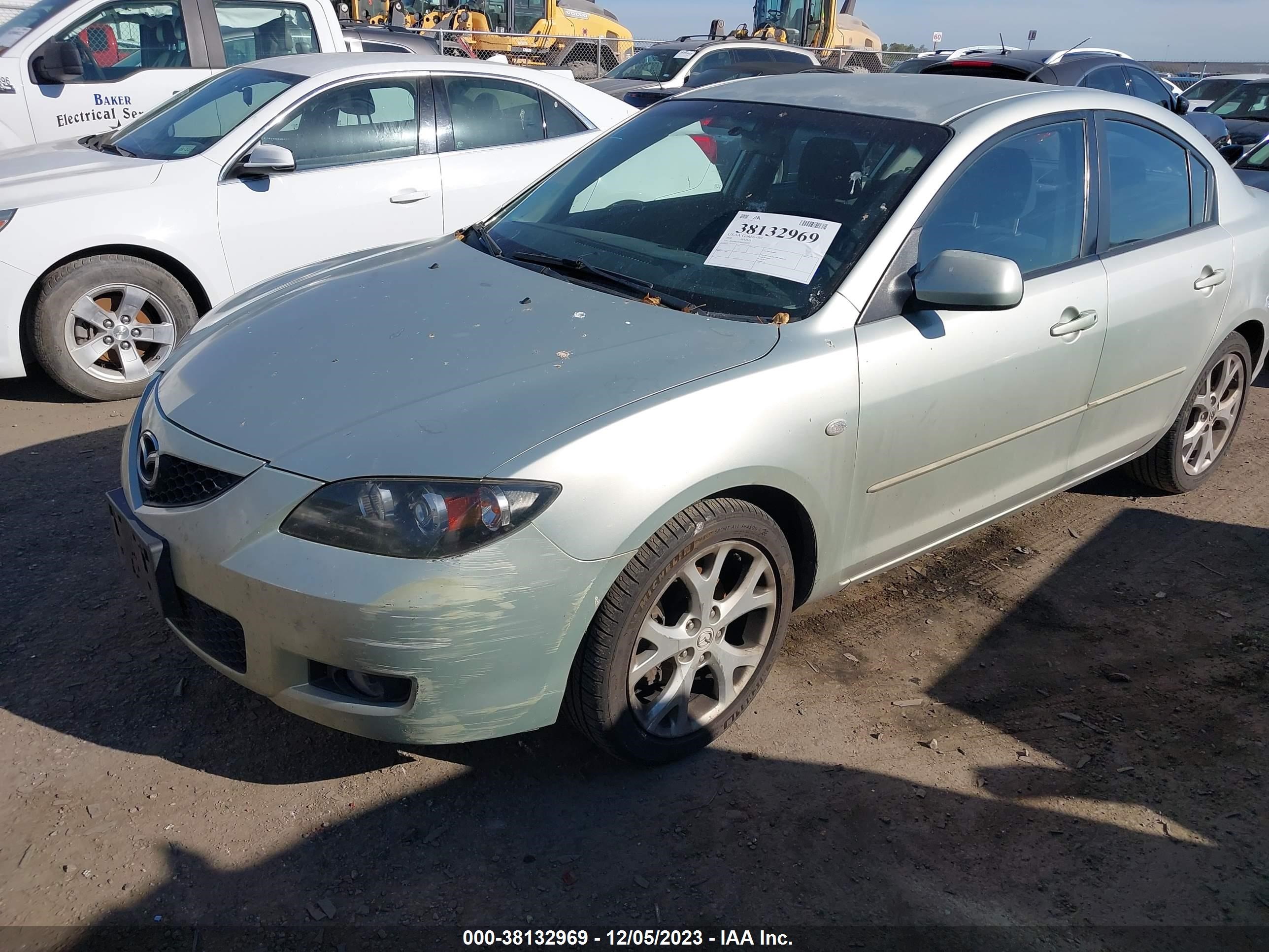 Photo 1 VIN: JM1BK32F881116493 - MAZDA 3 