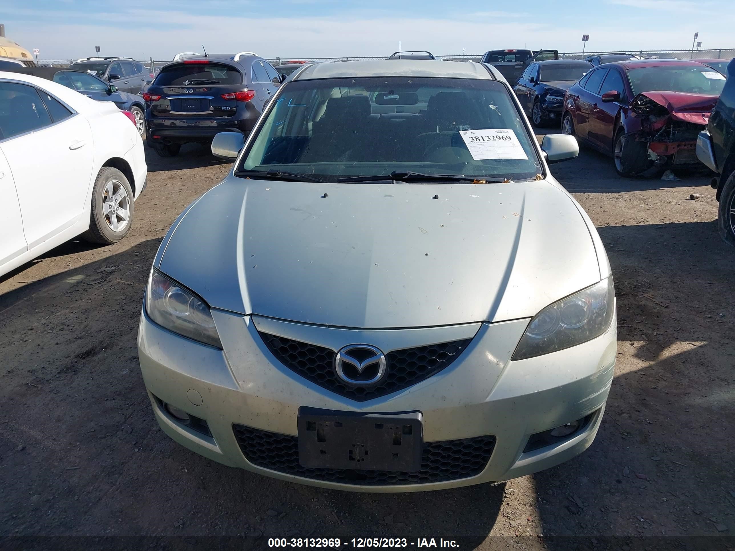 Photo 11 VIN: JM1BK32F881116493 - MAZDA 3 