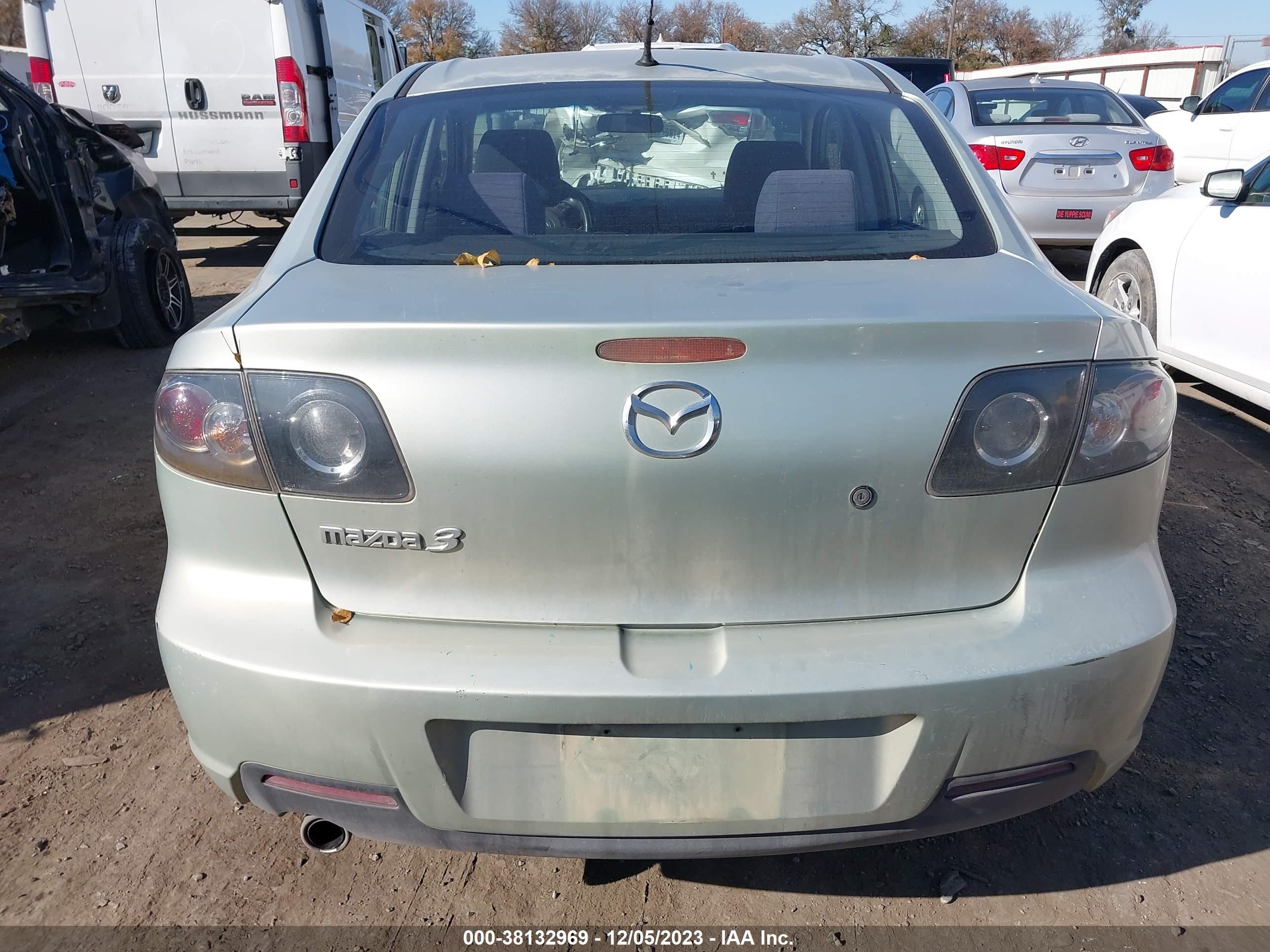 Photo 15 VIN: JM1BK32F881116493 - MAZDA 3 