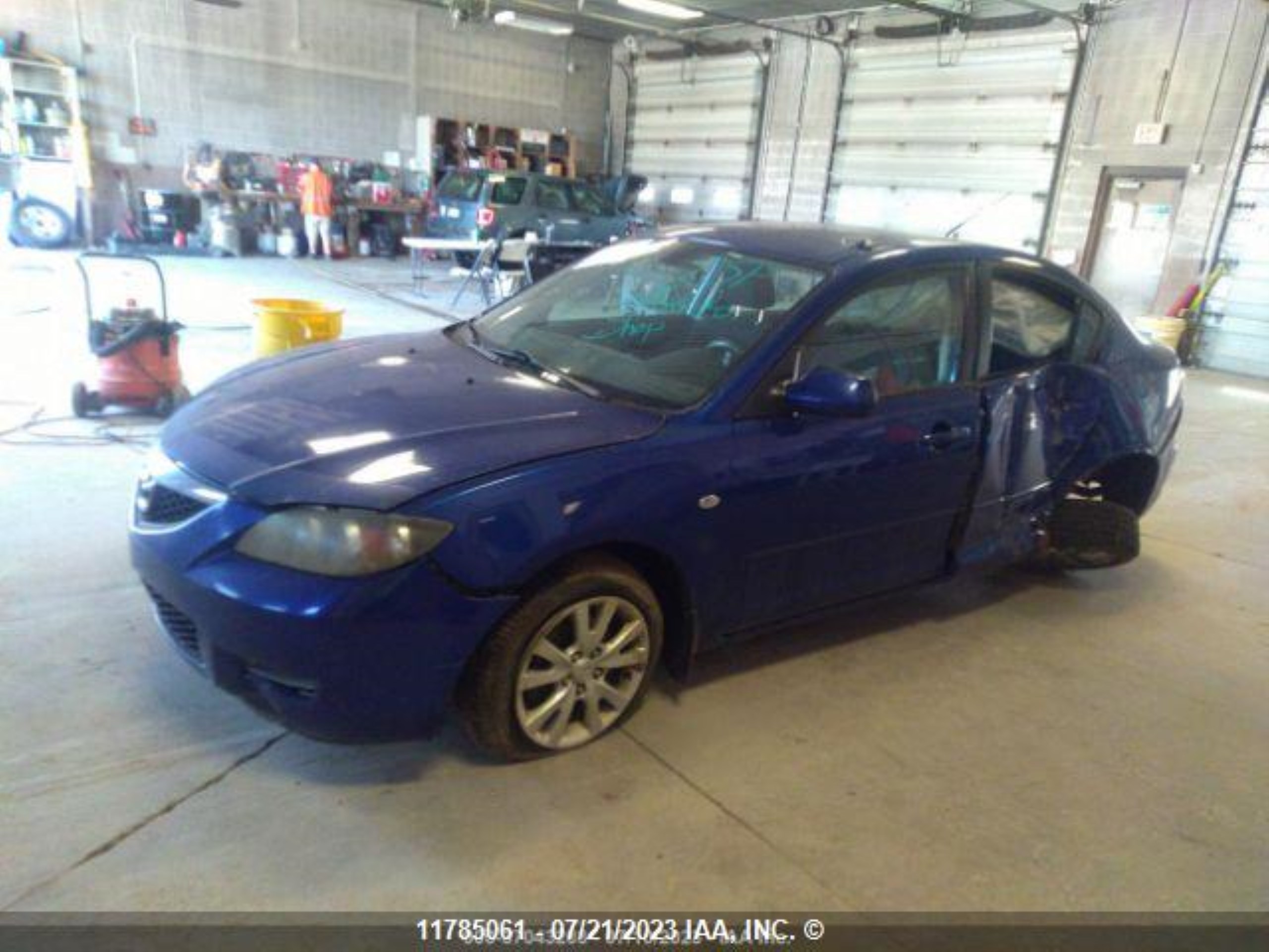 Photo 3 VIN: JM1BK32F971771048 - MAZDA 3 