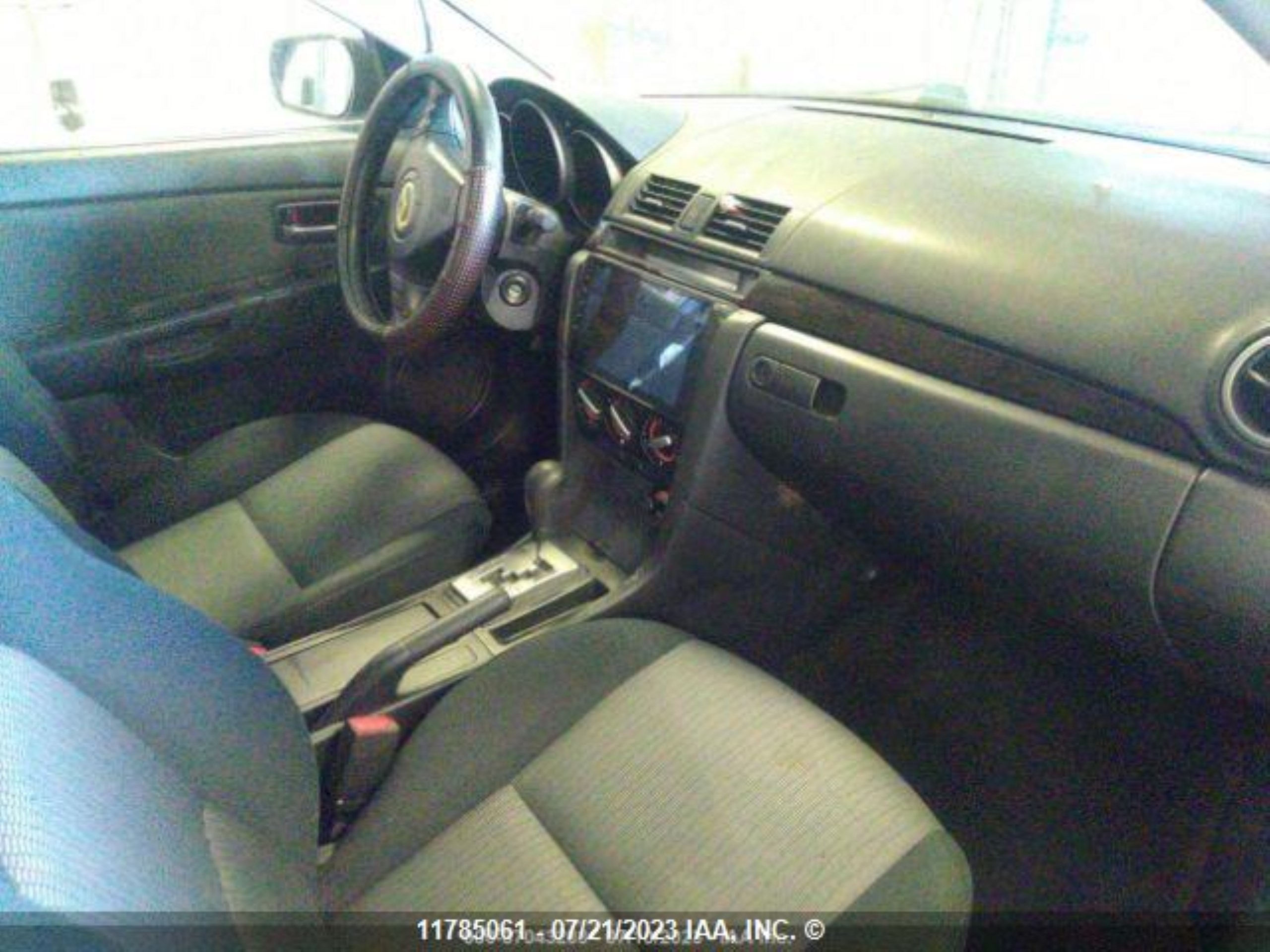 Photo 6 VIN: JM1BK32F971771048 - MAZDA 3 