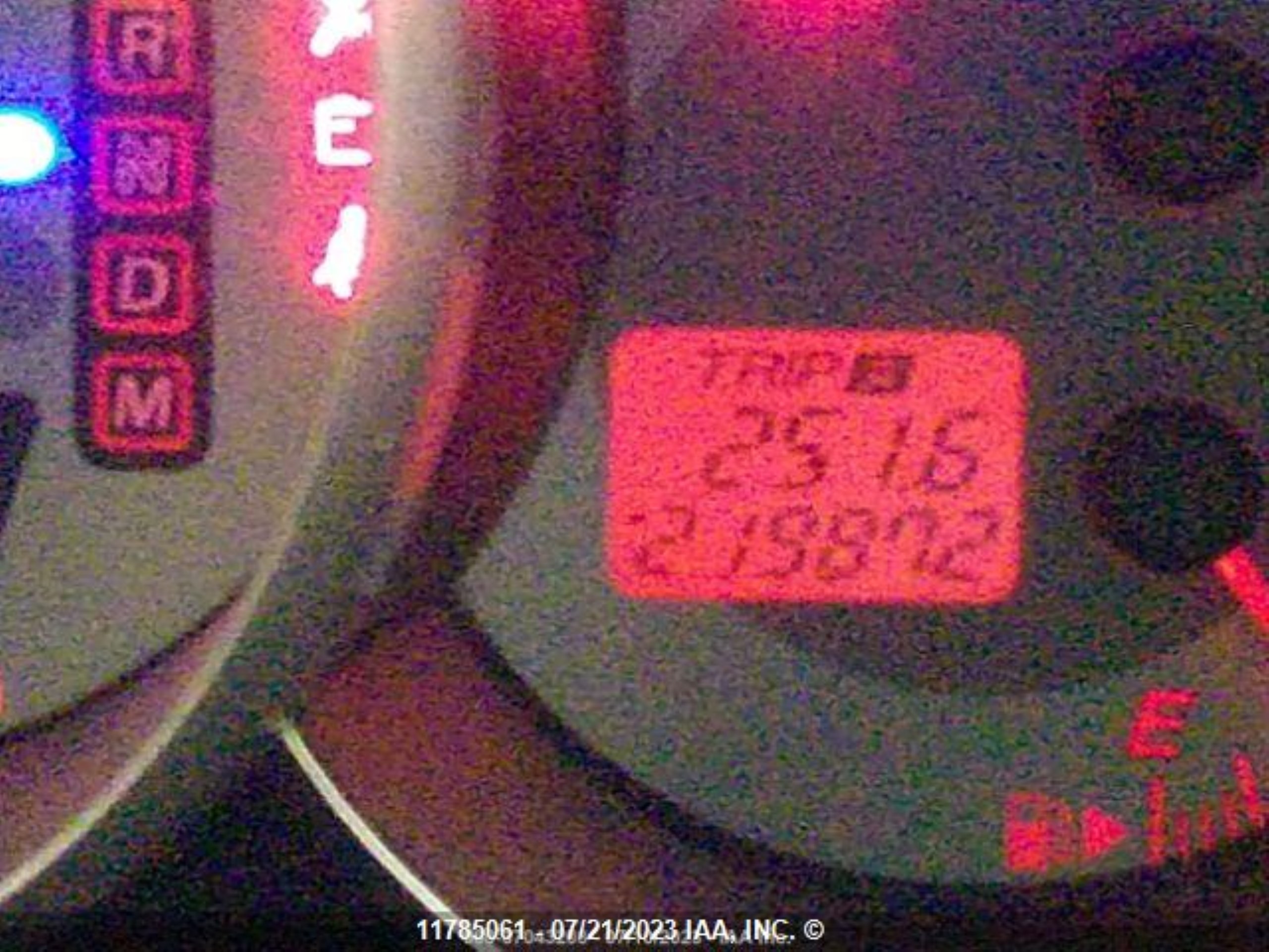 Photo 8 VIN: JM1BK32F971771048 - MAZDA 3 