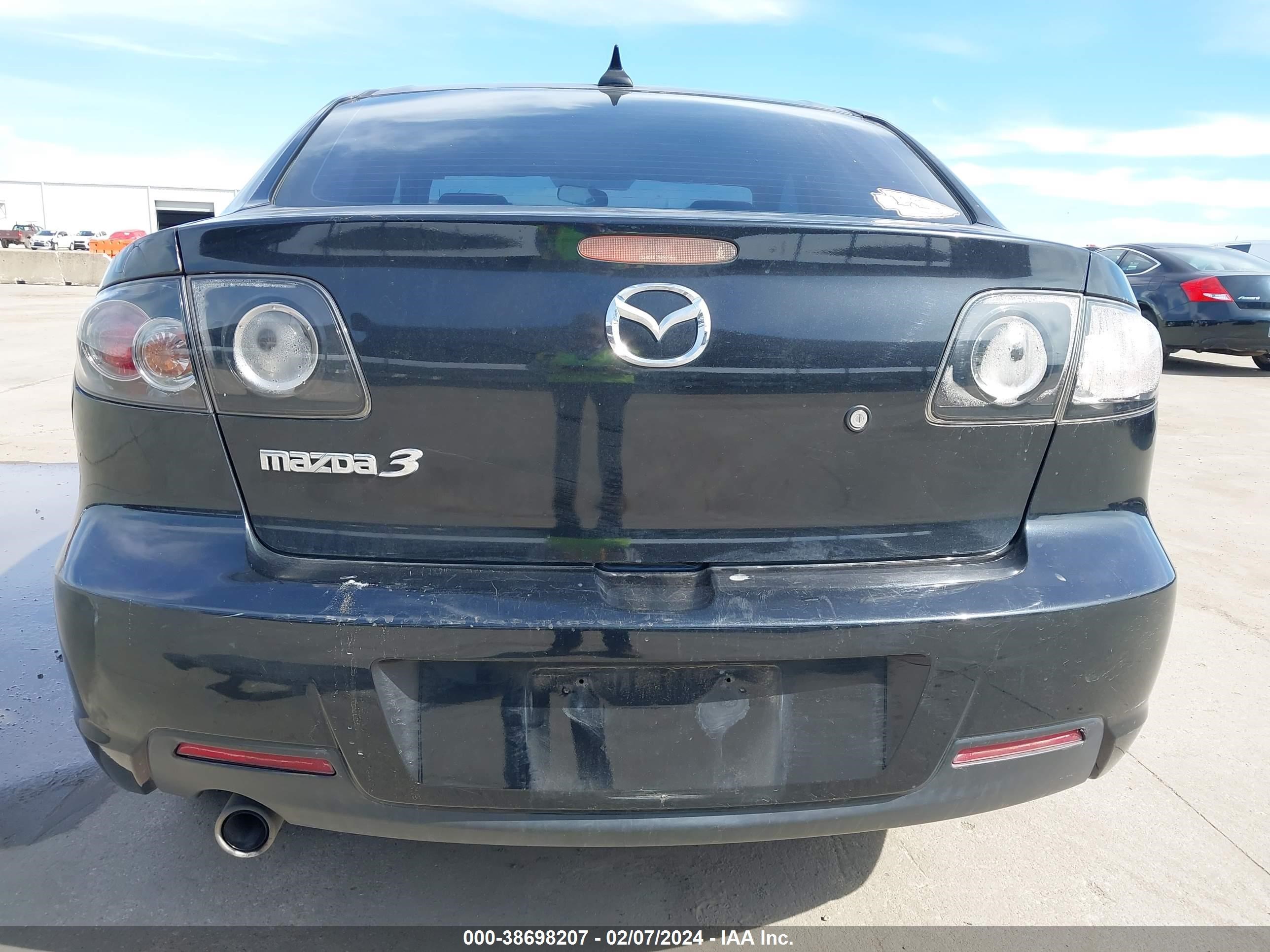 Photo 14 VIN: JM1BK32F981114235 - MAZDA 3 