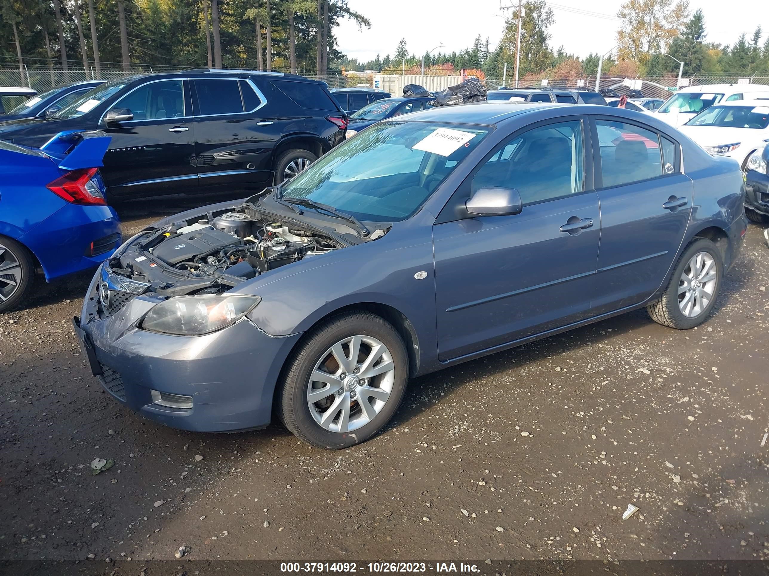 Photo 1 VIN: JM1BK32F981800467 - MAZDA 3 