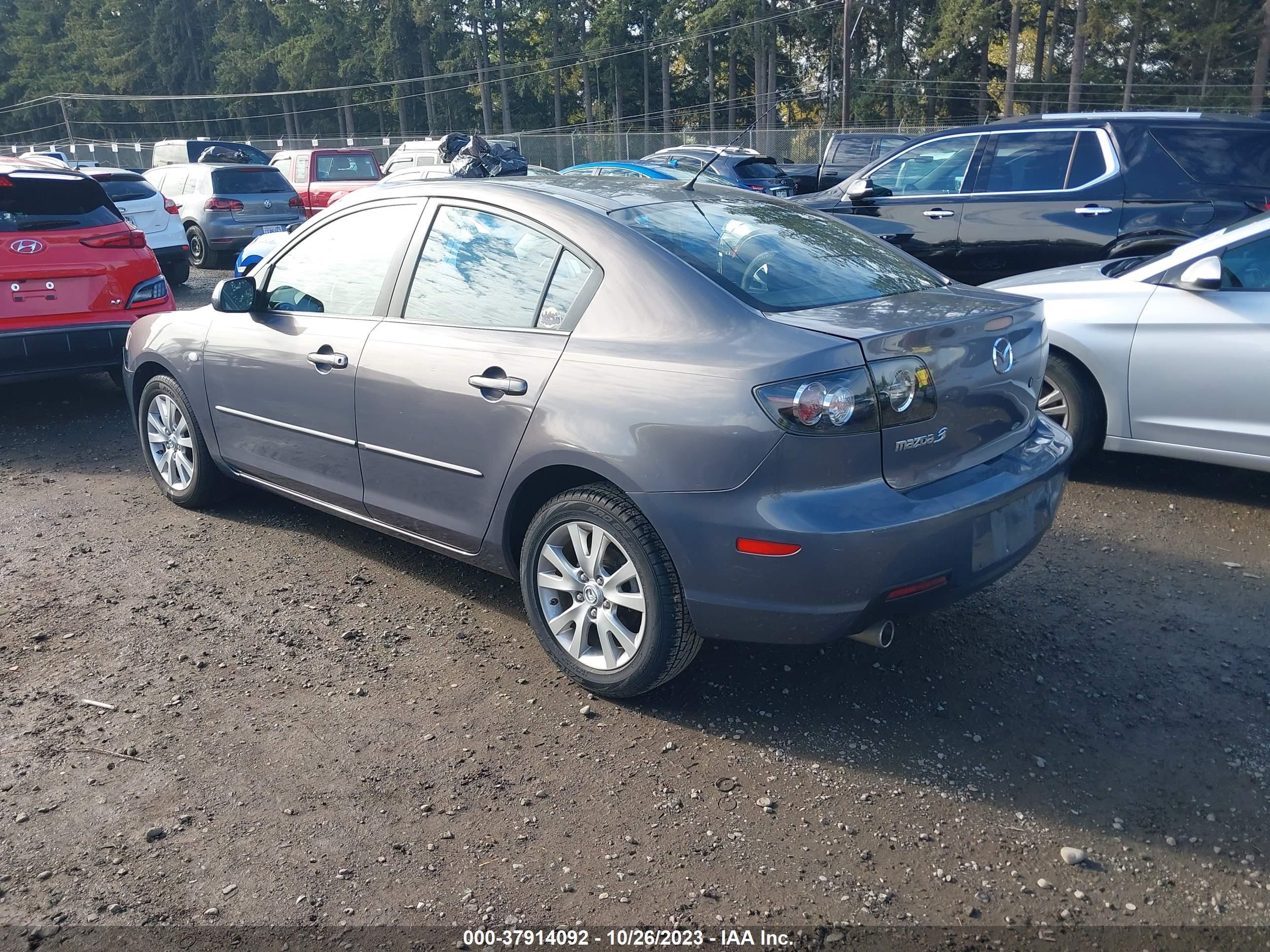 Photo 2 VIN: JM1BK32F981800467 - MAZDA 3 