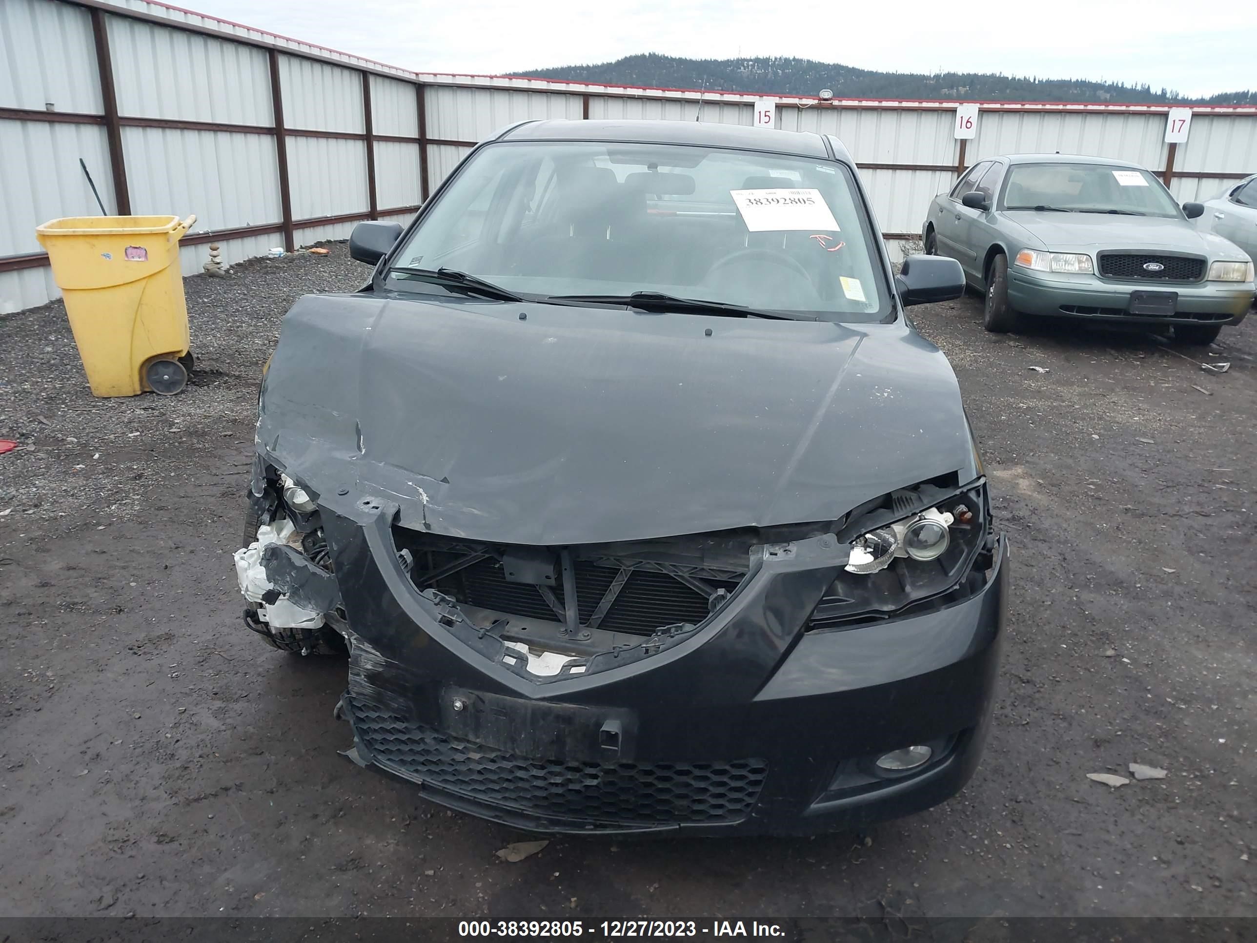 Photo 11 VIN: JM1BK32FX81141685 - MAZDA 3 