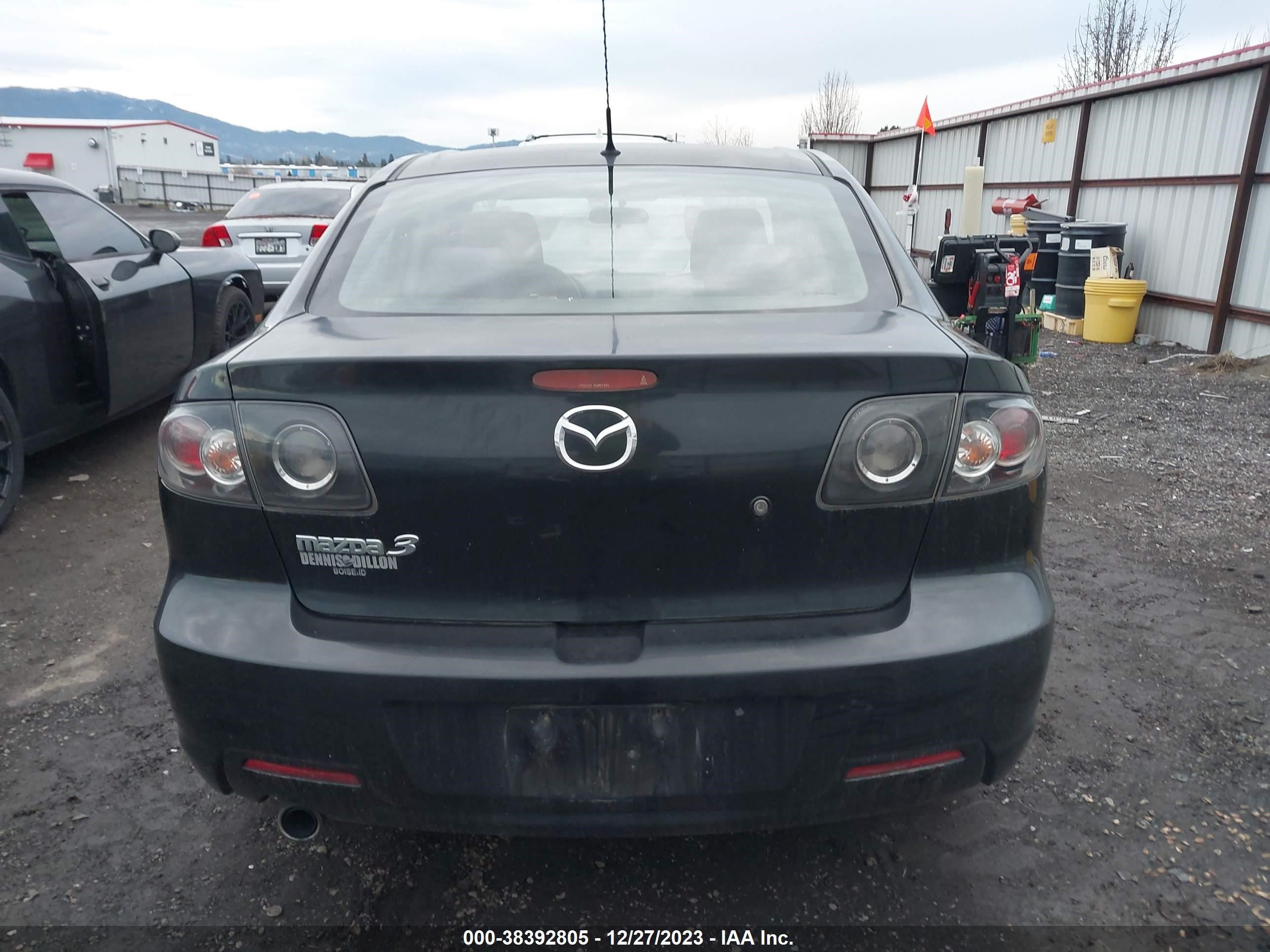 Photo 15 VIN: JM1BK32FX81141685 - MAZDA 3 