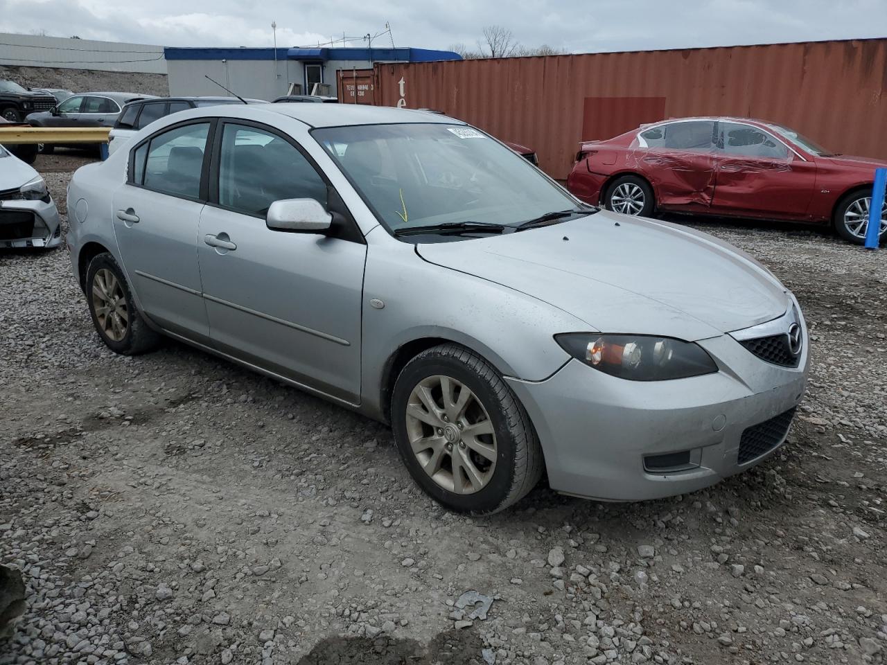 Photo 3 VIN: JM1BK32FX81802681 - MAZDA 3 