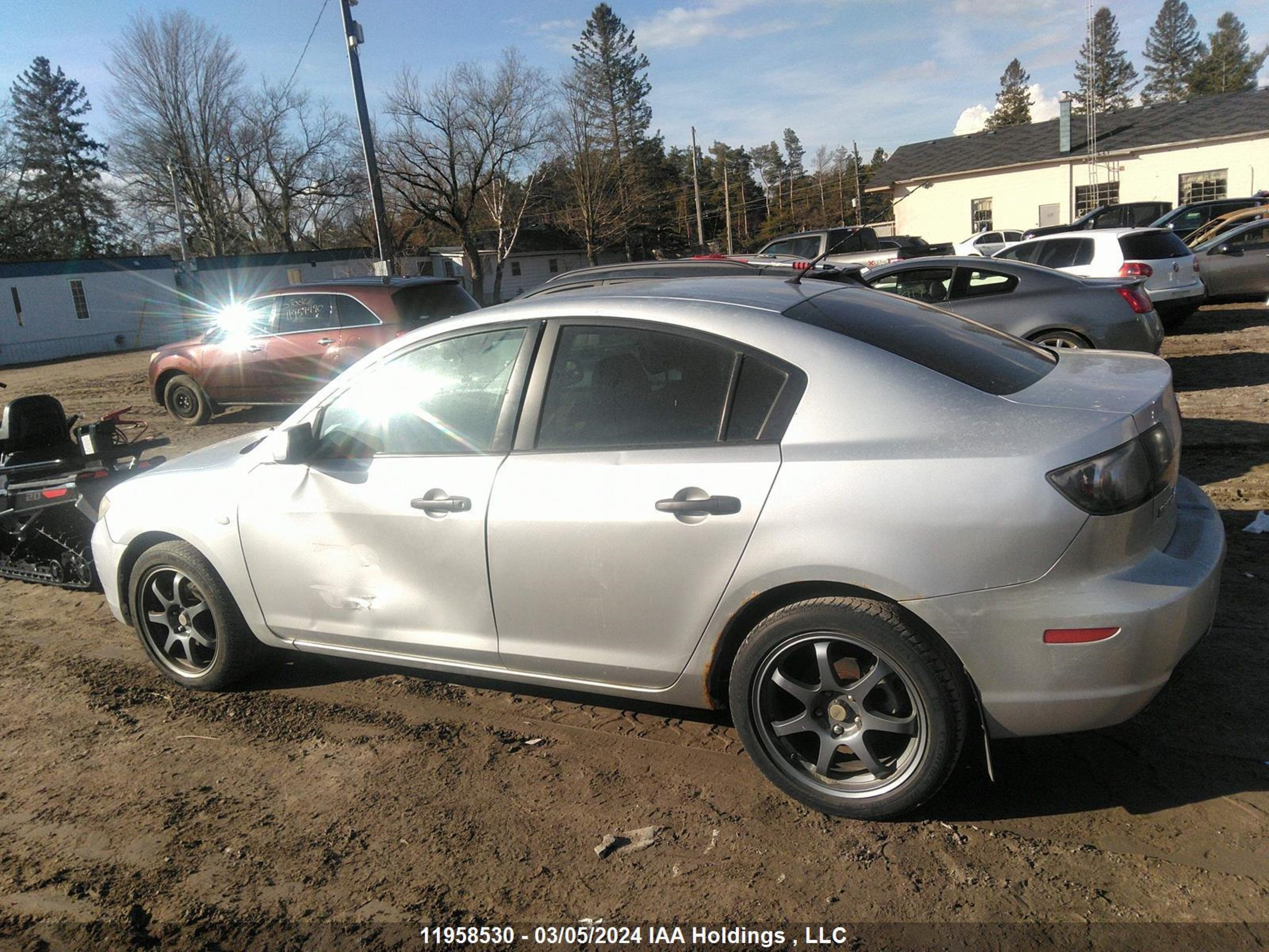 Photo 14 VIN: JM1BK32FX91192928 - MAZDA 3 