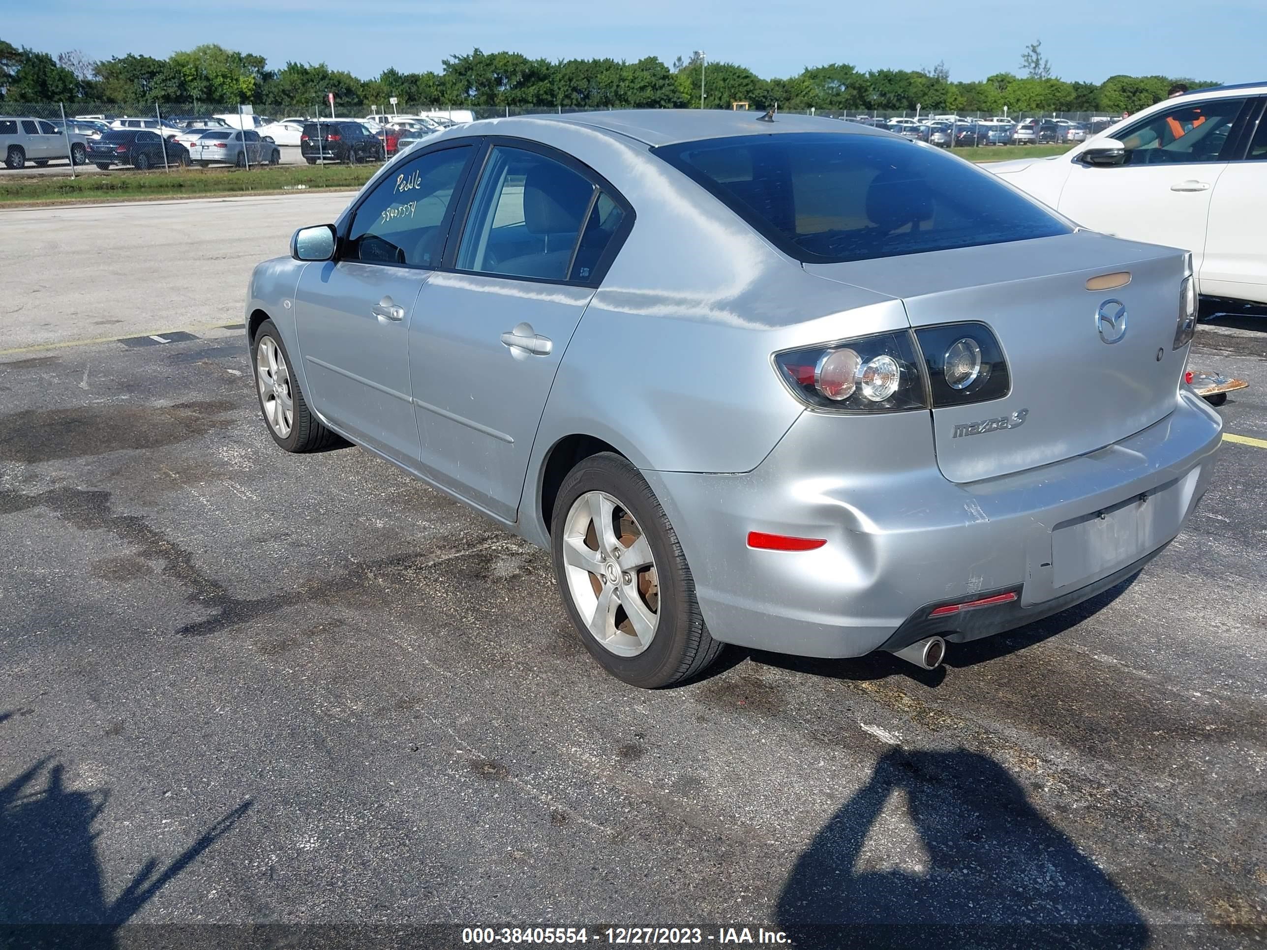 Photo 5 VIN: JM1BK32FX91245885 - MAZDA 3 