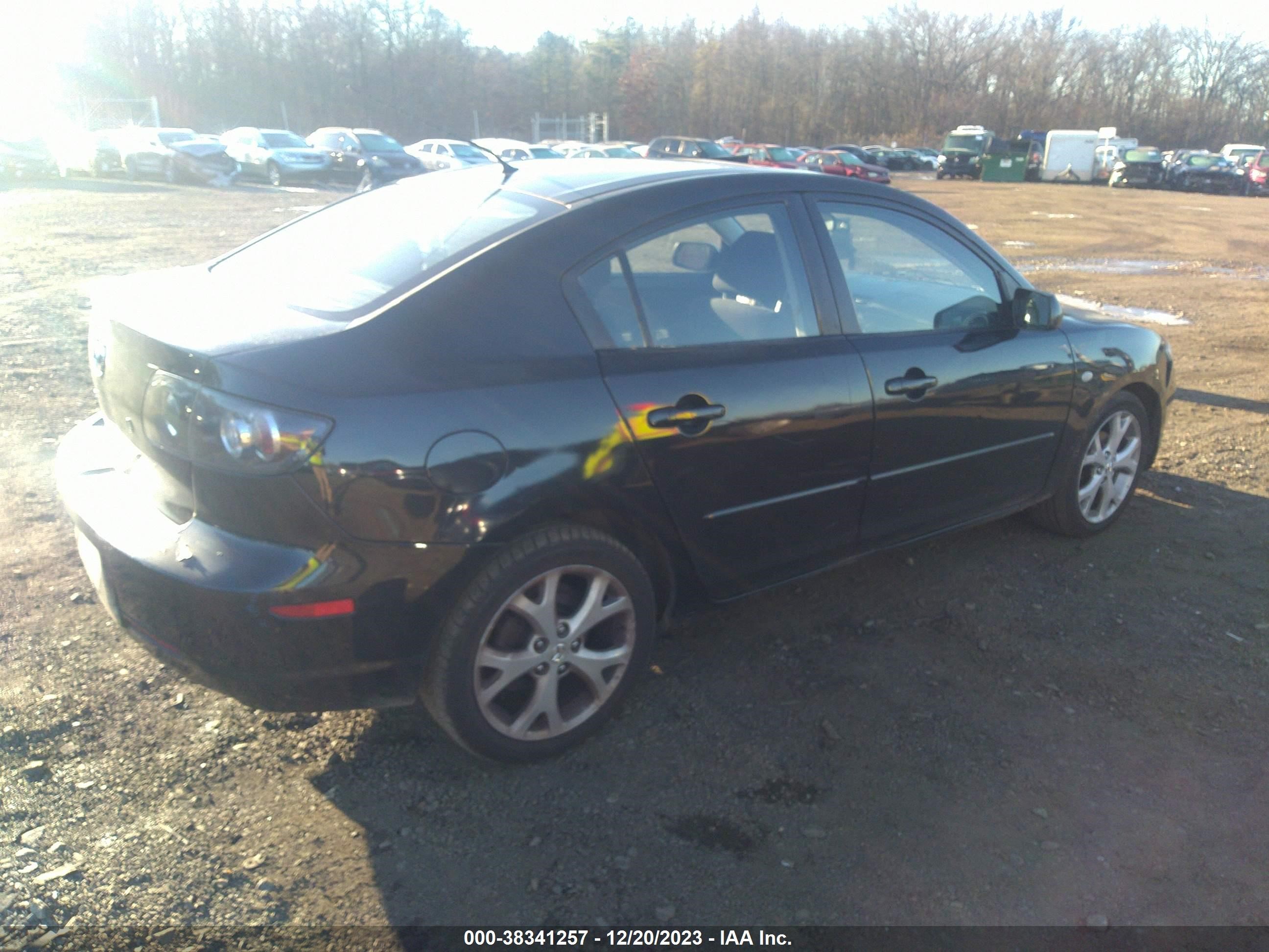 Photo 3 VIN: JM1BK32G071757502 - MAZDA 3 