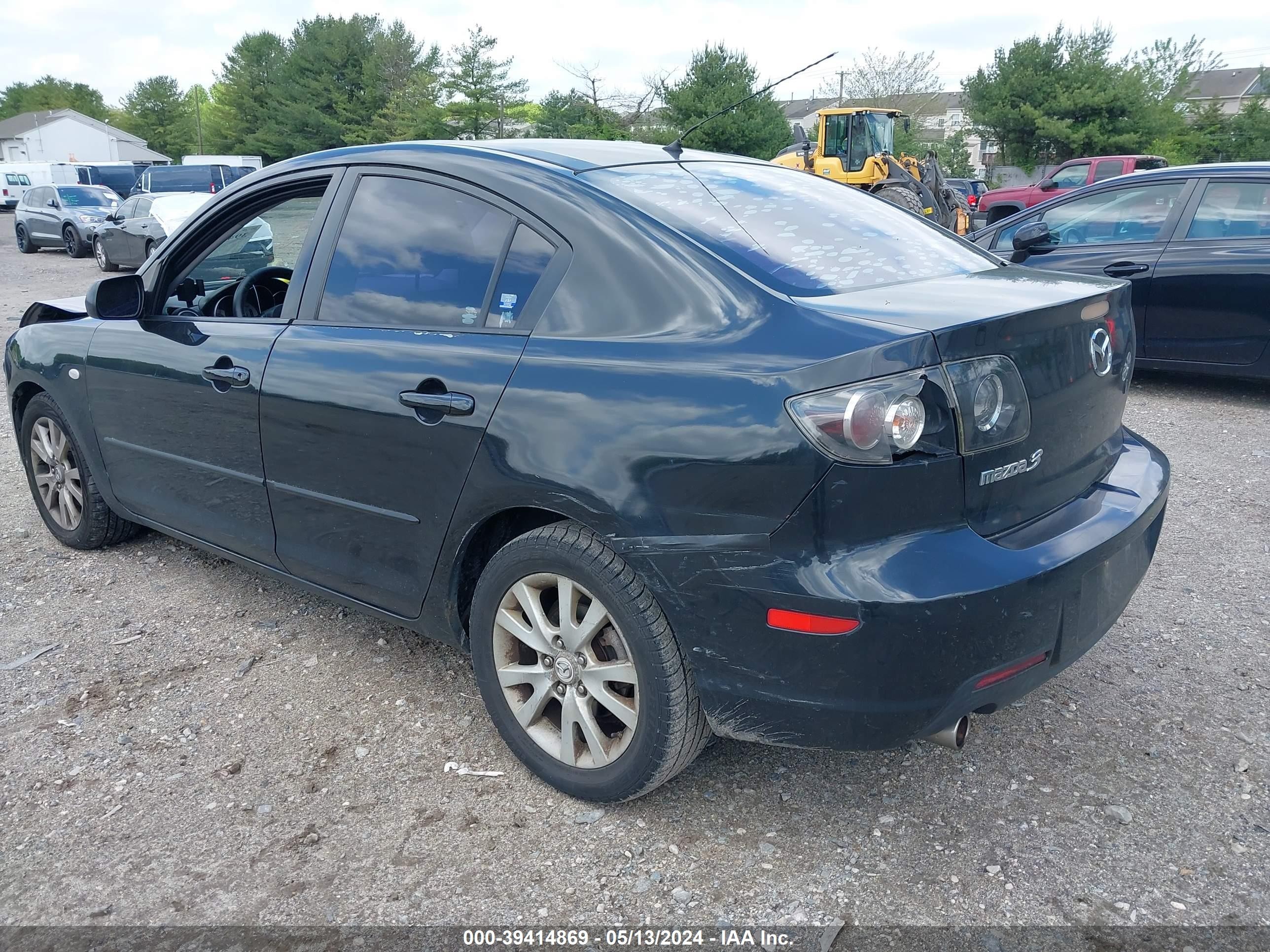 Photo 2 VIN: JM1BK32G171742152 - MAZDA 3 