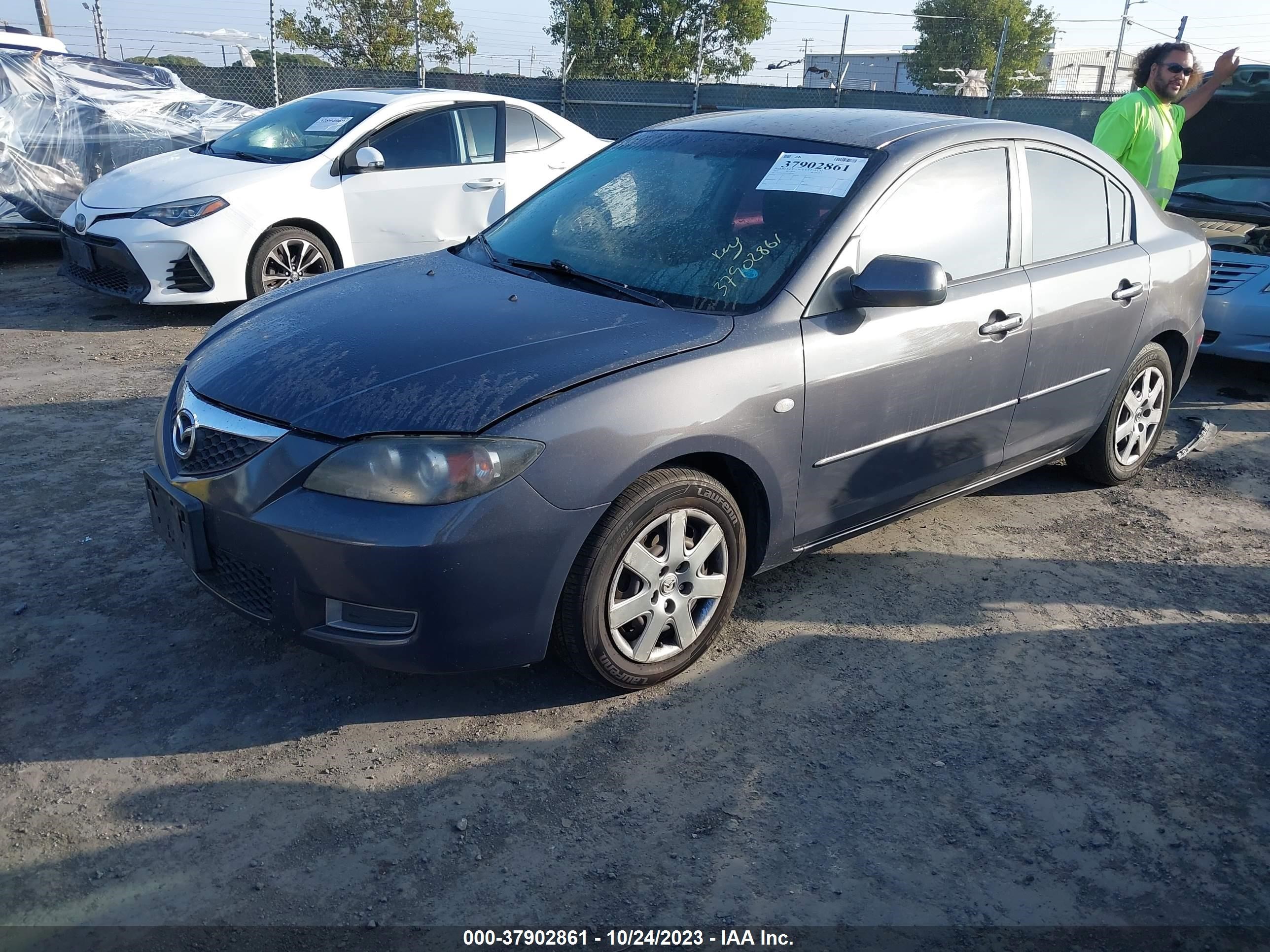 Photo 1 VIN: JM1BK32G291243640 - MAZDA 3 