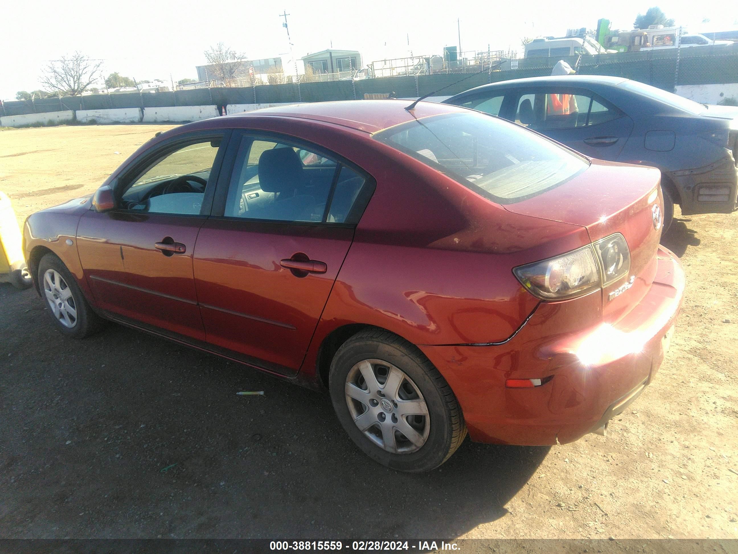 Photo 2 VIN: JM1BK32G291247526 - MAZDA 3 