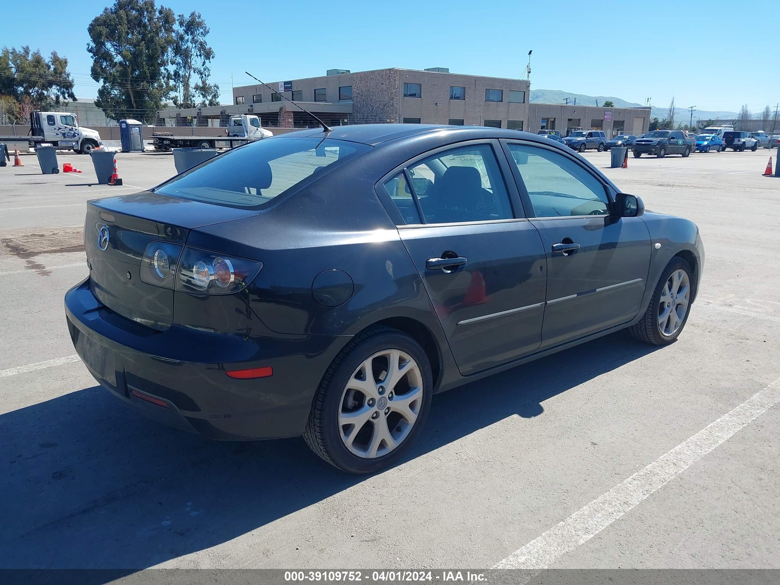 Photo 3 VIN: JM1BK32G391217564 - MAZDA 3 