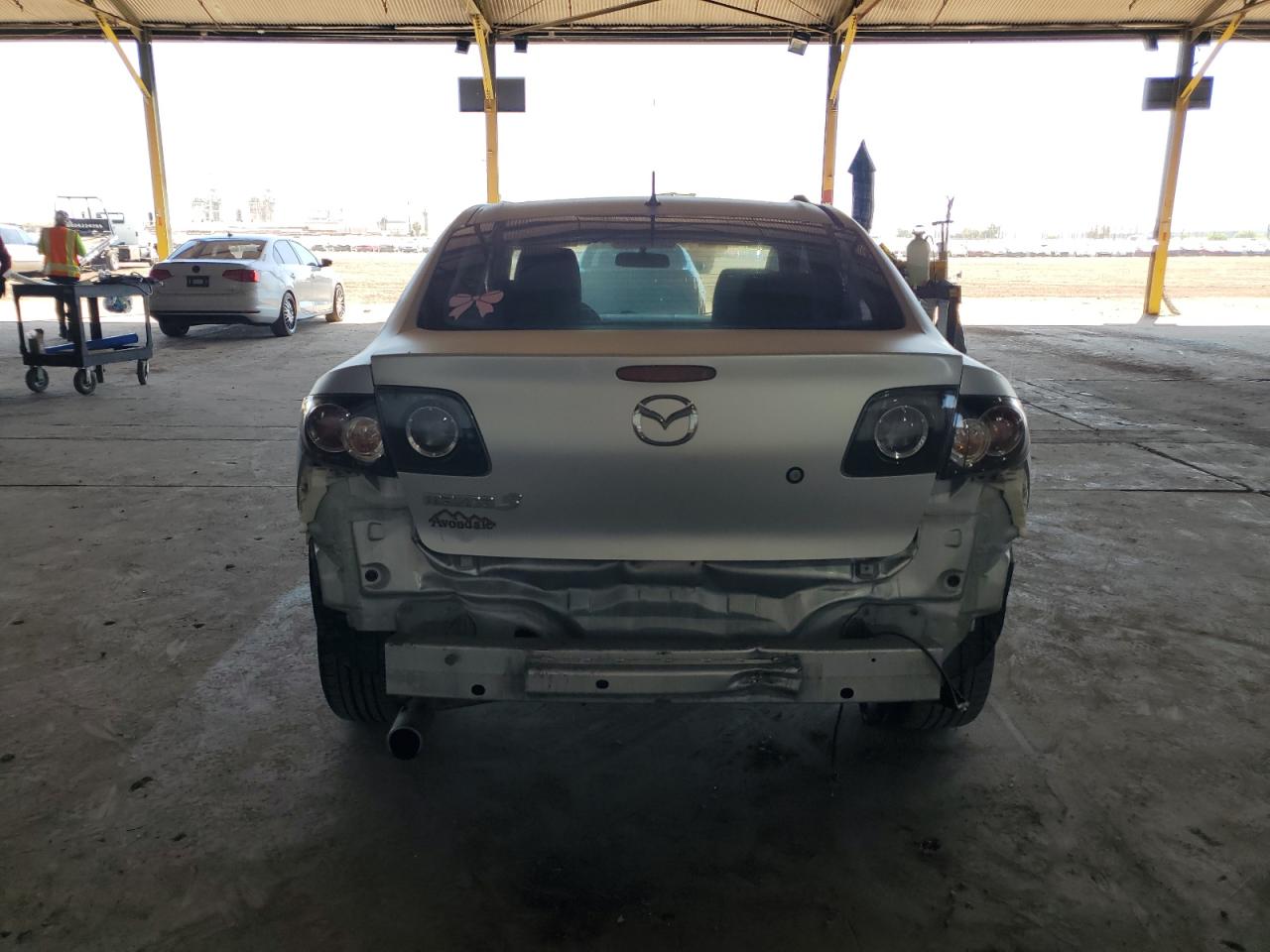 Photo 5 VIN: JM1BK32G481115432 - MAZDA 3 