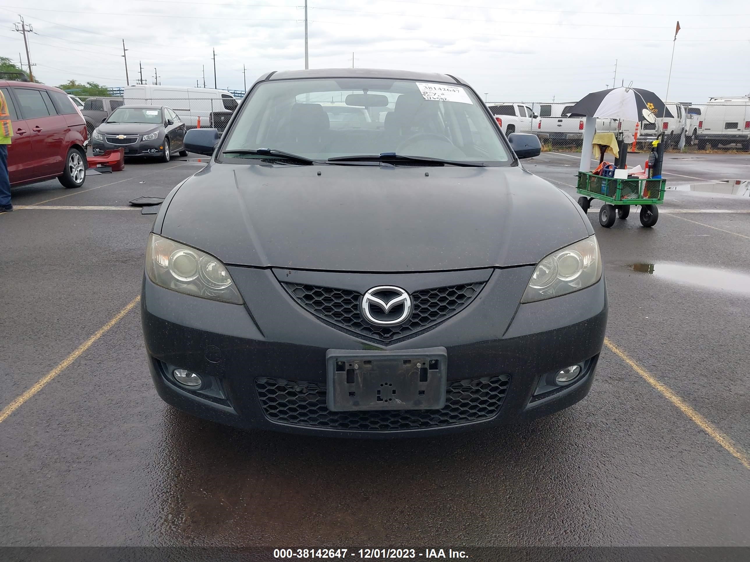 Photo 11 VIN: JM1BK32G581172304 - MAZDA 3 