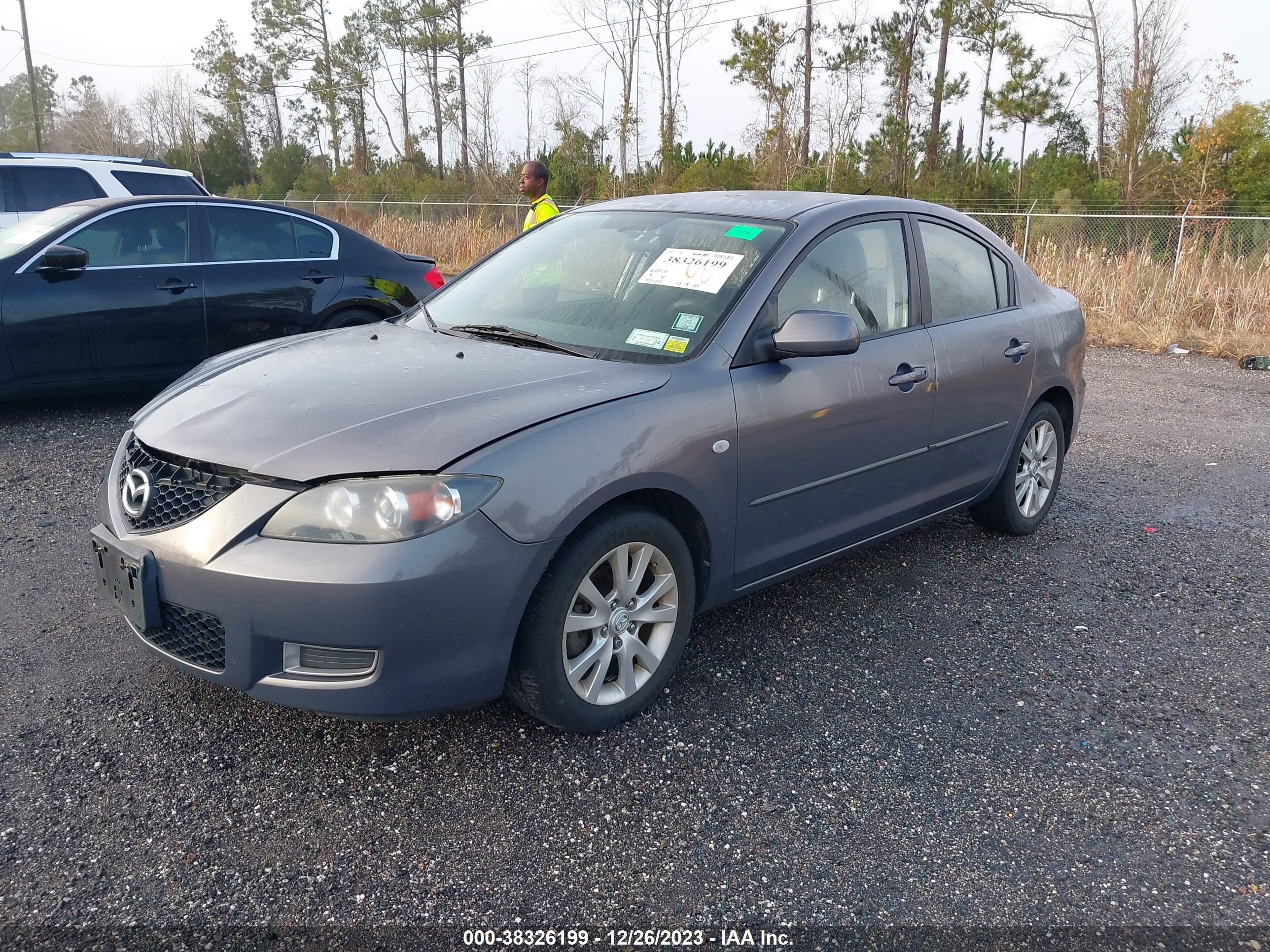 Photo 1 VIN: JM1BK32G581851019 - MAZDA 3 