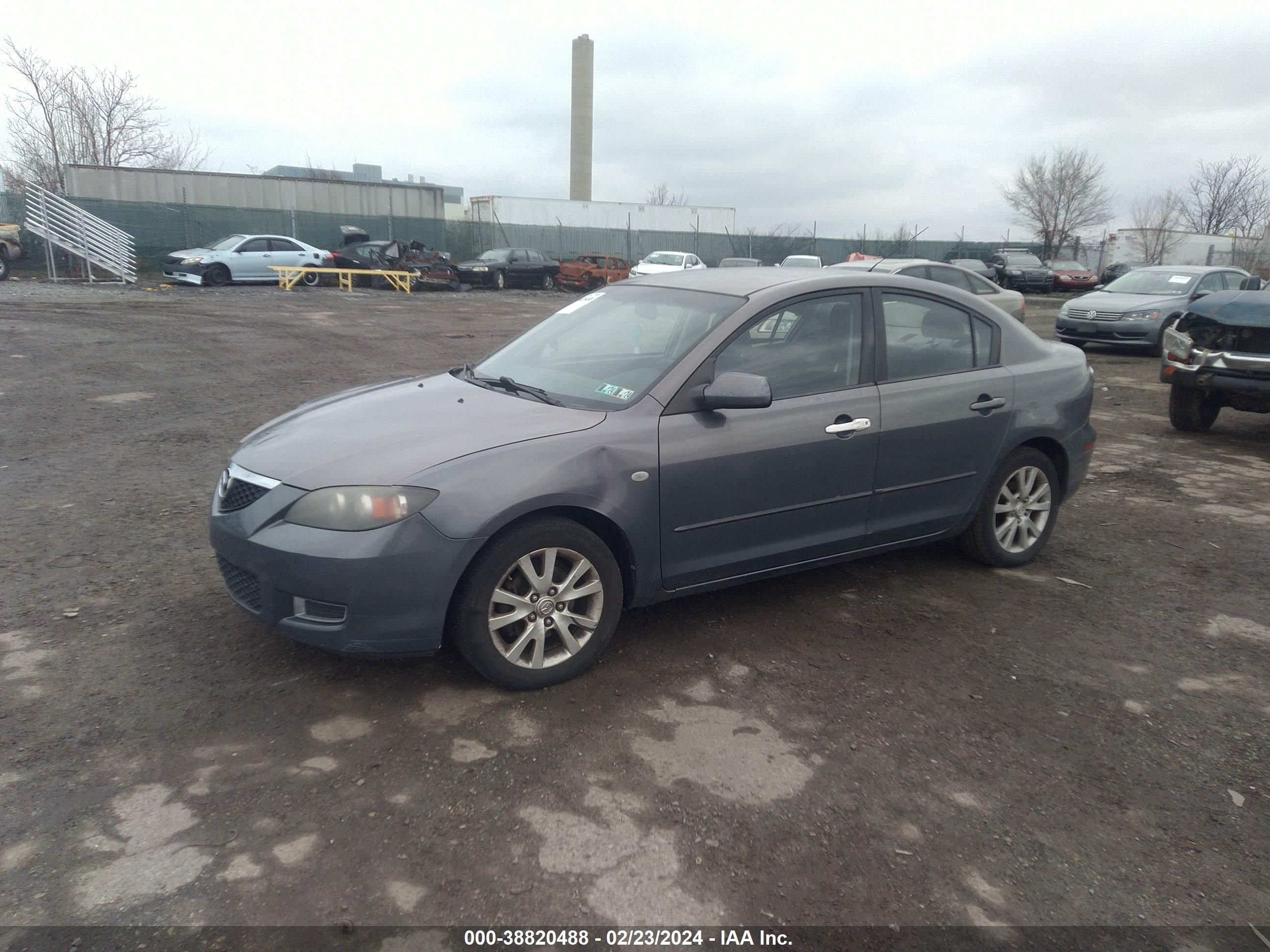 Photo 1 VIN: JM1BK32G581862716 - MAZDA 3 