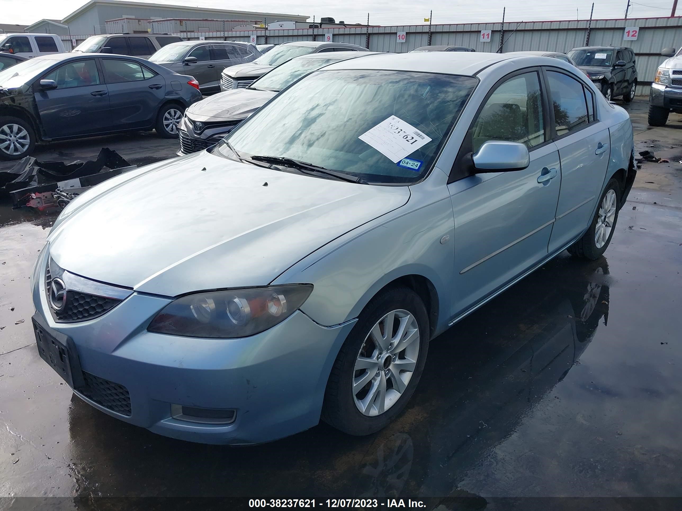 Photo 1 VIN: JM1BK32G671628857 - MAZDA 3 