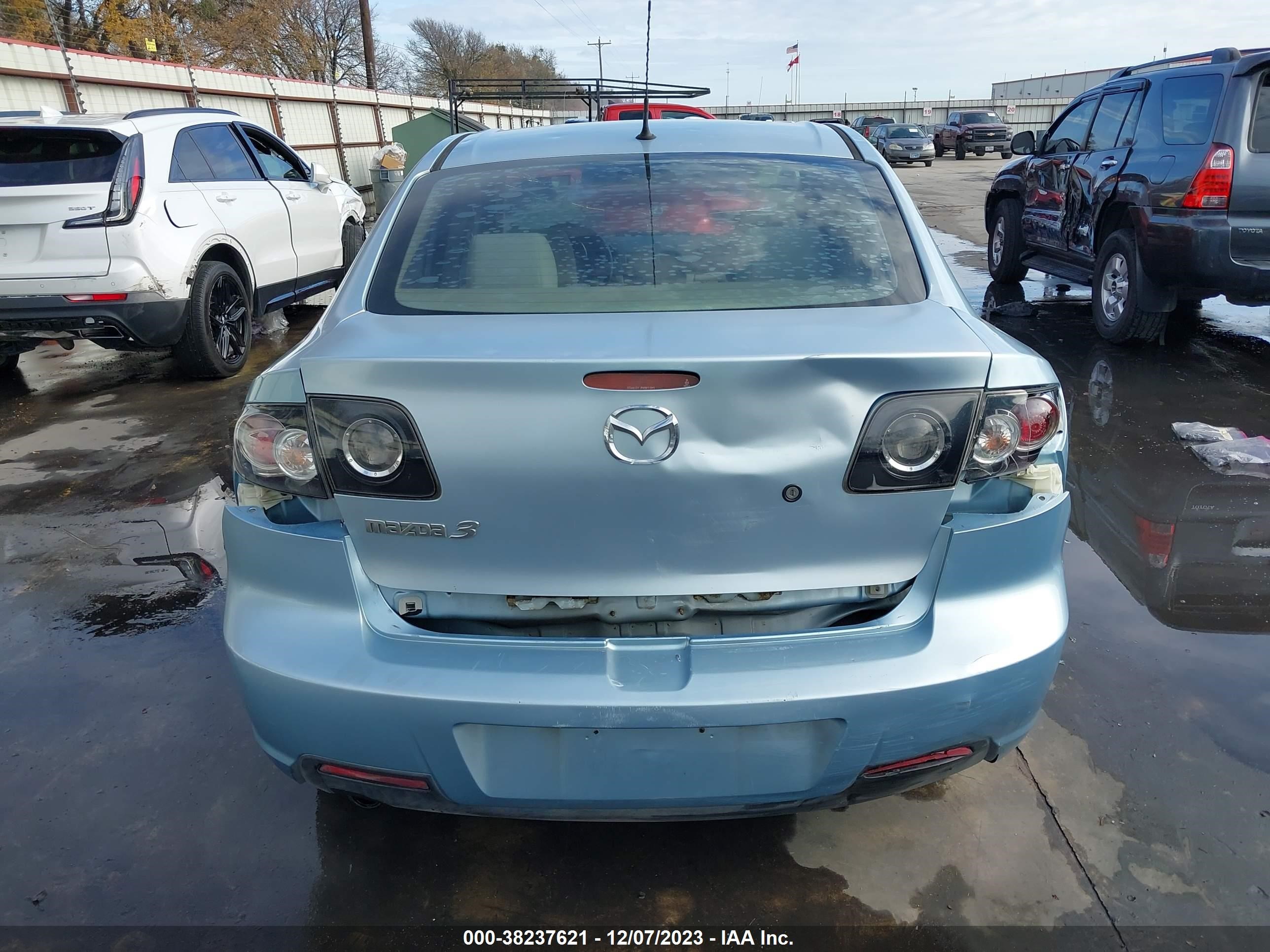 Photo 15 VIN: JM1BK32G671628857 - MAZDA 3 