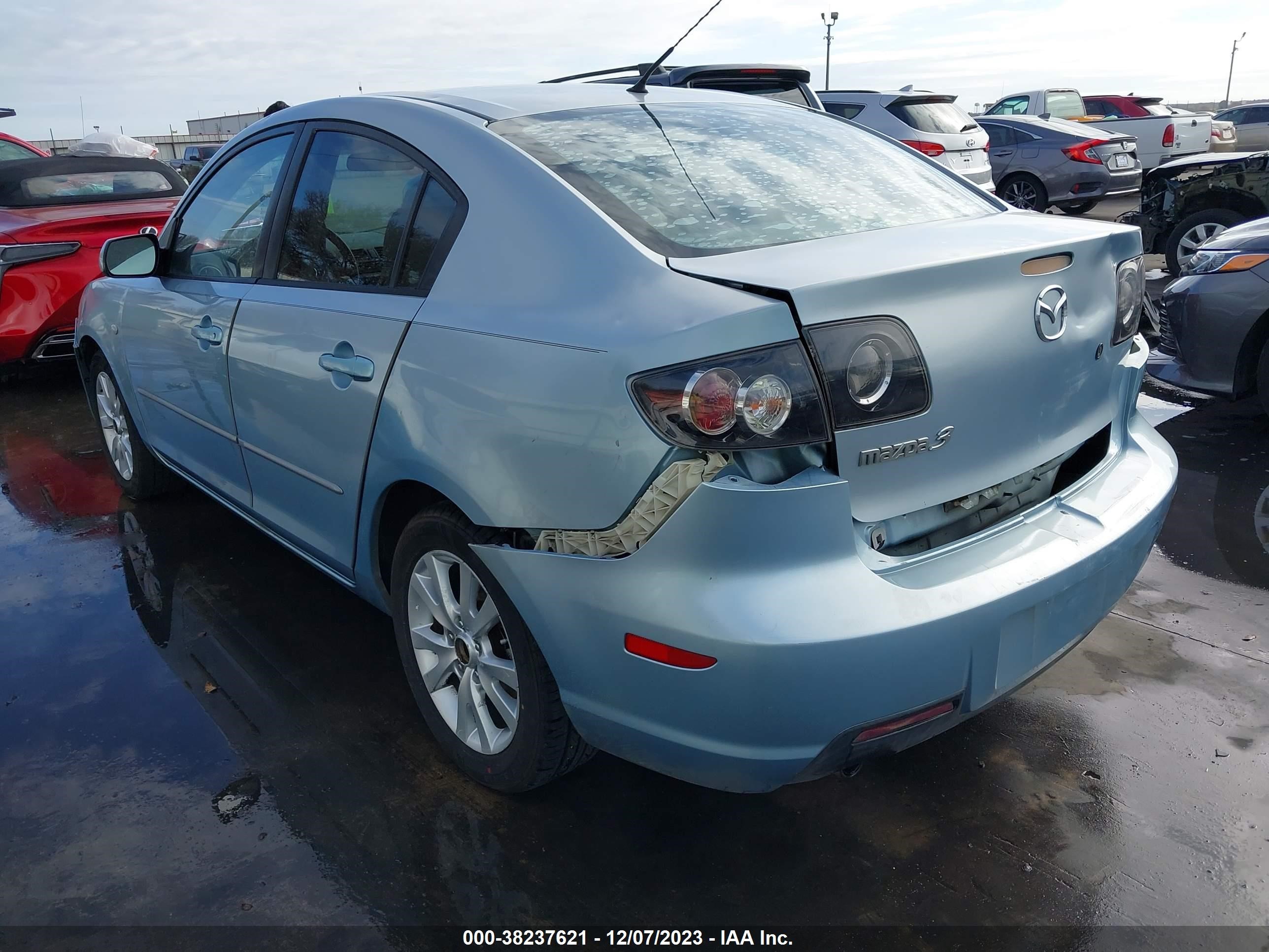 Photo 2 VIN: JM1BK32G671628857 - MAZDA 3 