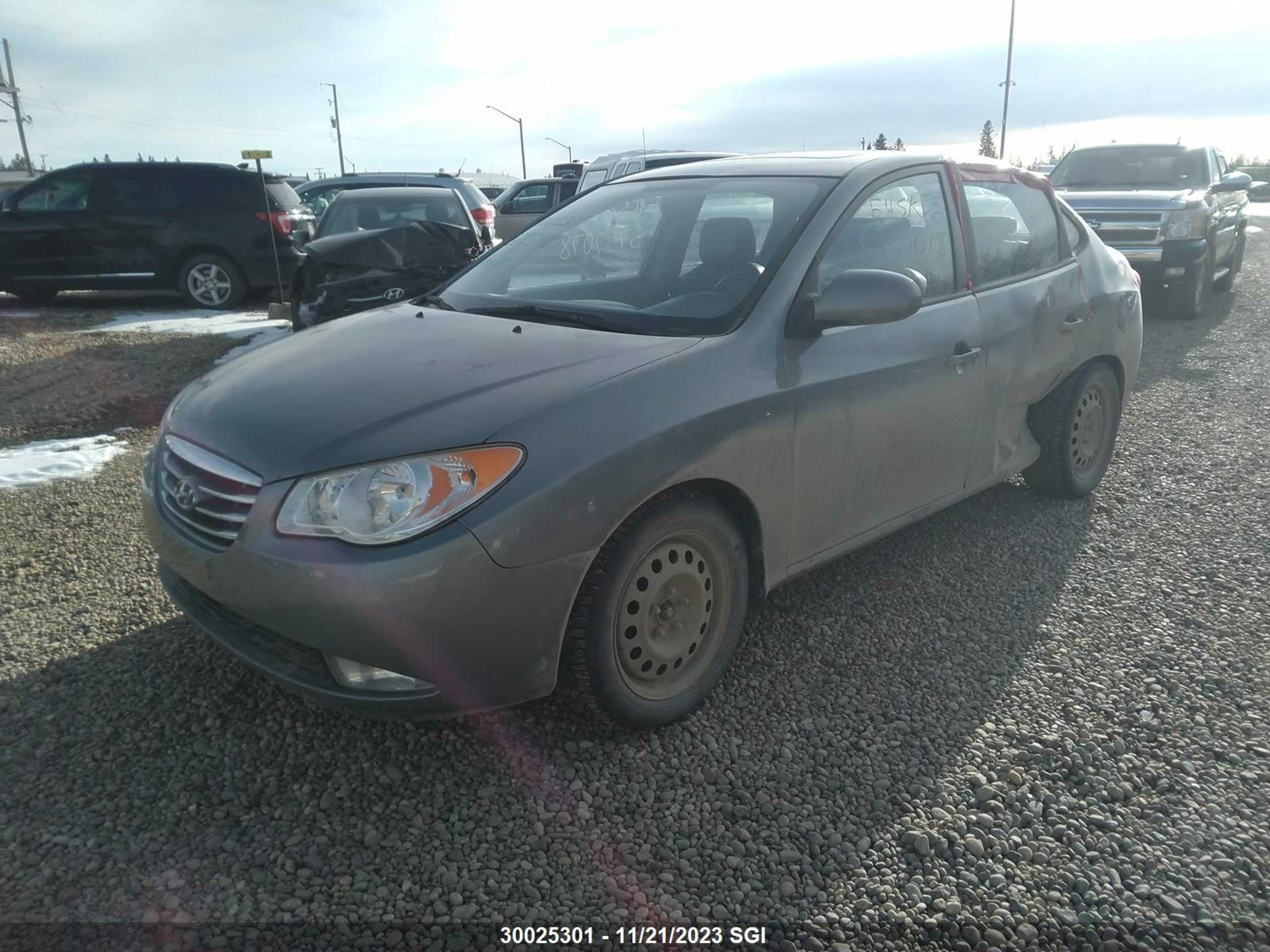 Photo 1 VIN: JM1BK32G881138759 - HYUNDAI ELANTRA 