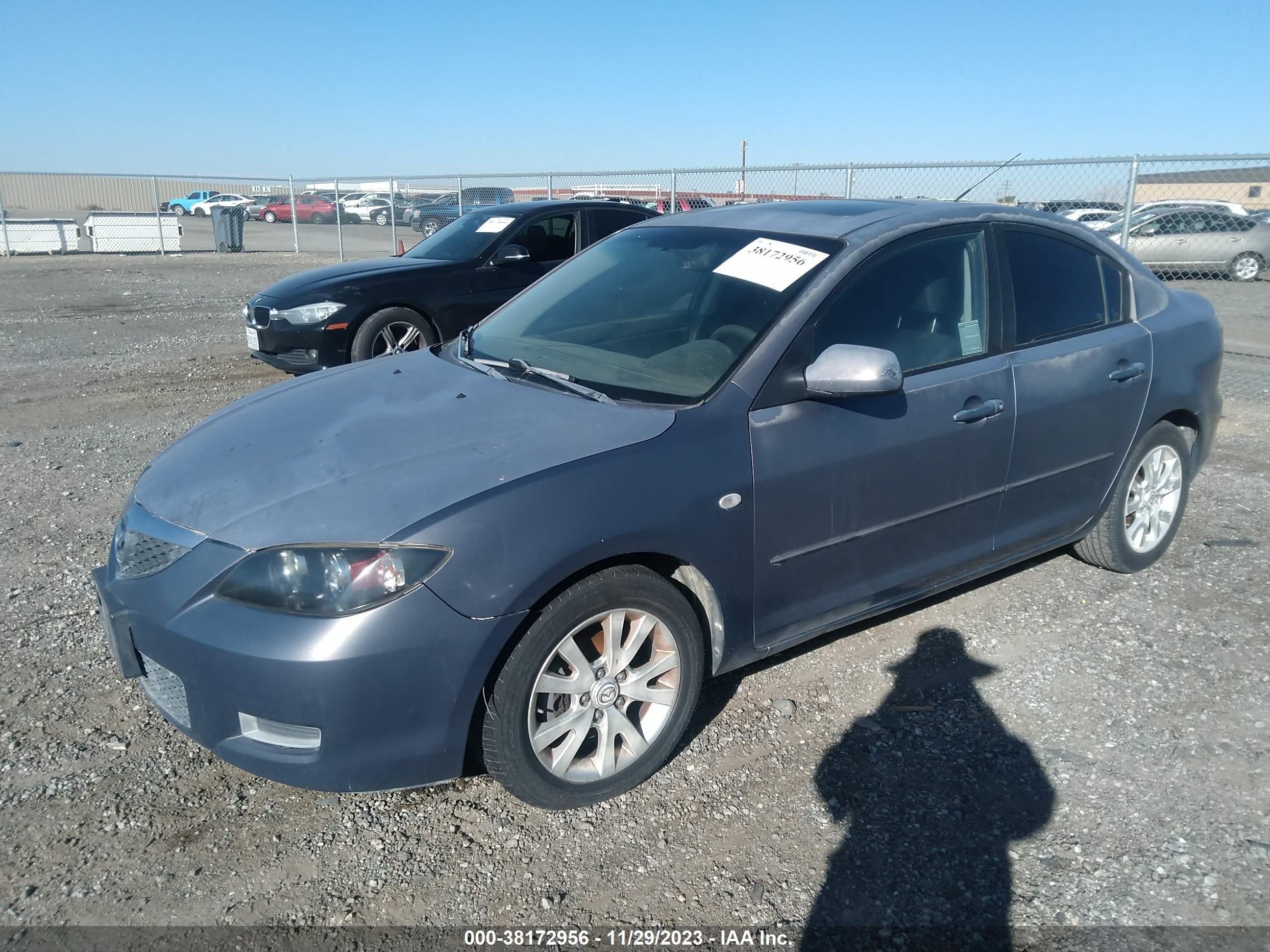 Photo 1 VIN: JM1BK32G881823862 - MAZDA 3 