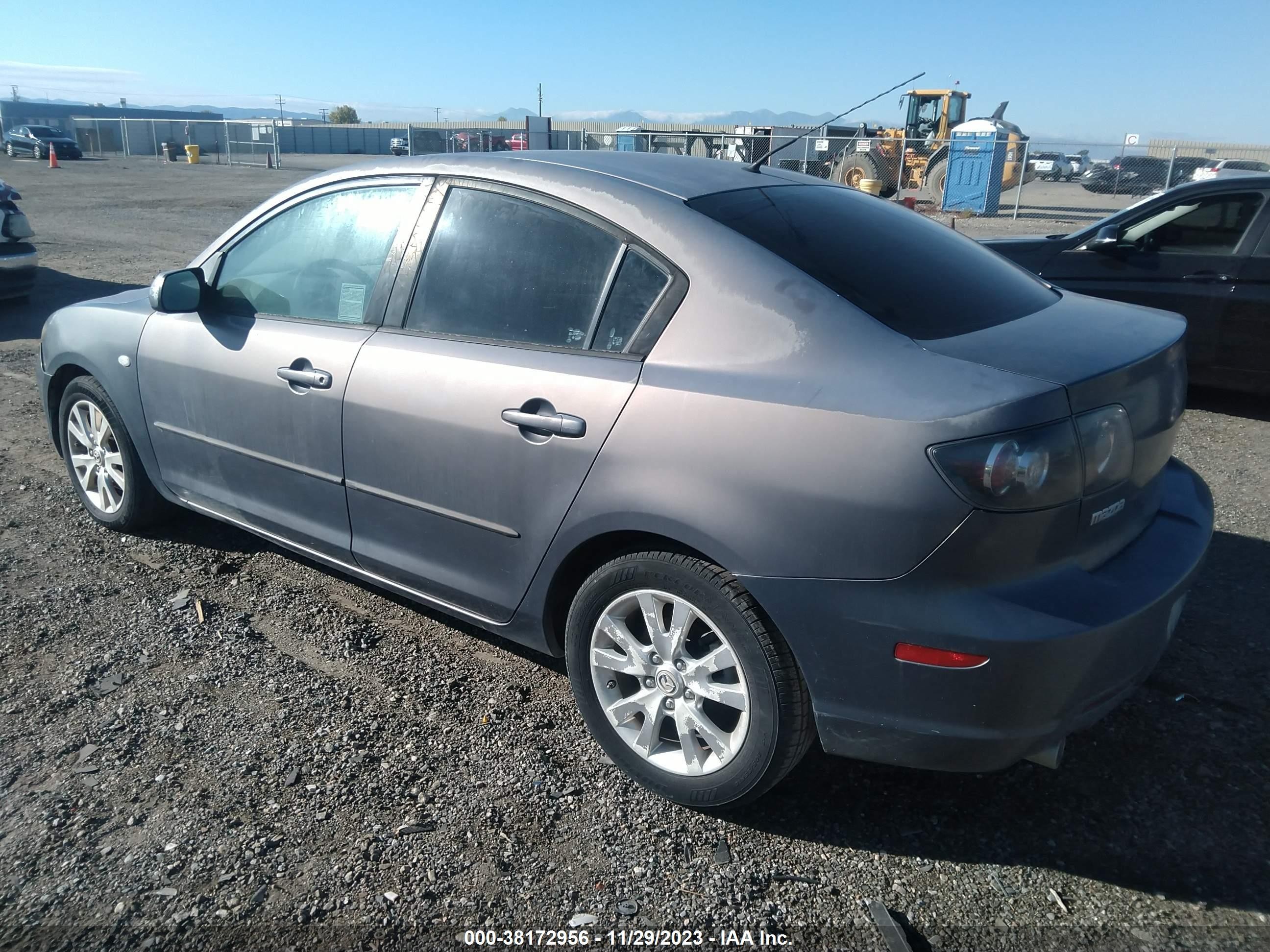 Photo 2 VIN: JM1BK32G881823862 - MAZDA 3 