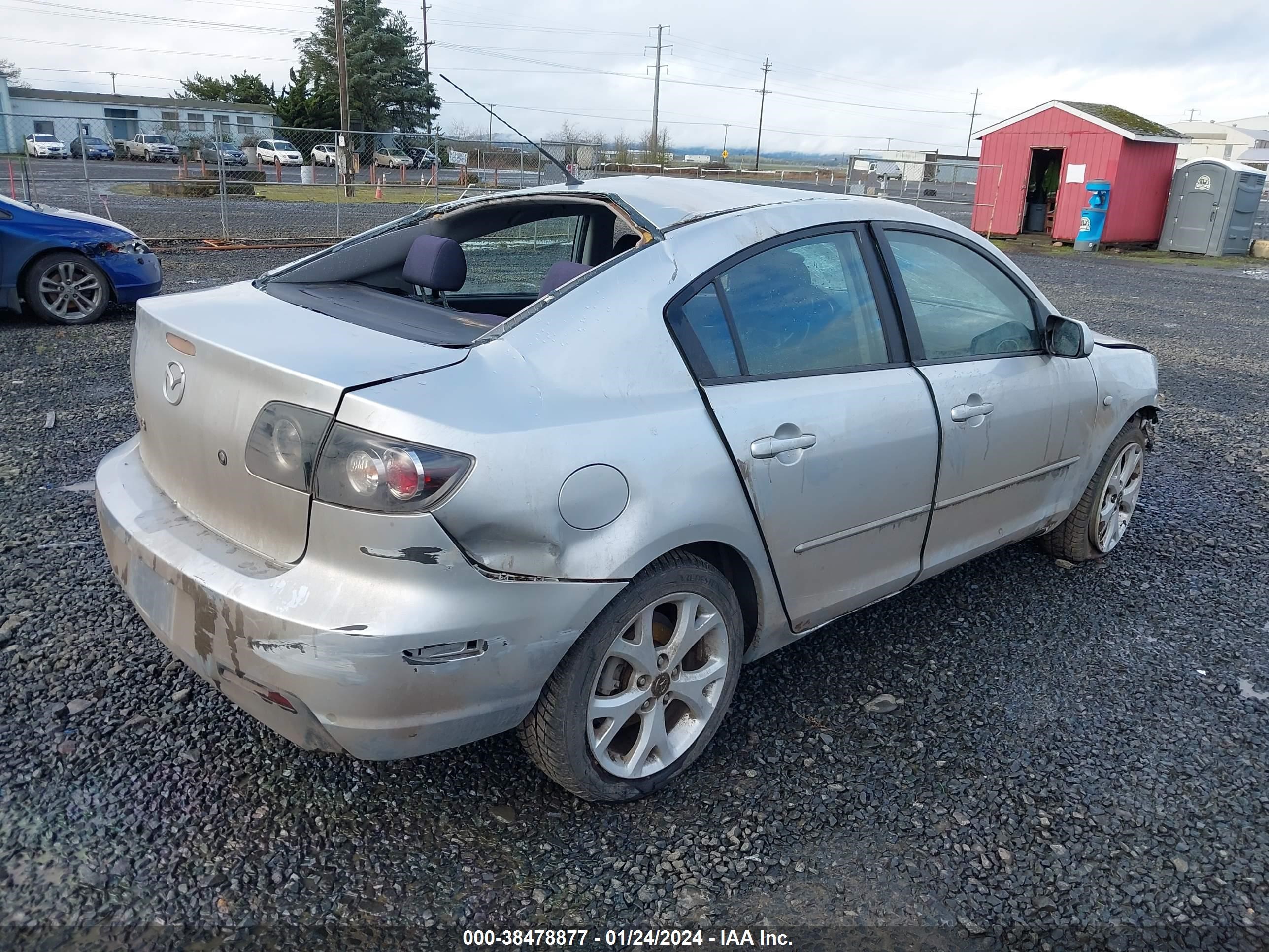 Photo 3 VIN: JM1BK32G891223974 - MAZDA 3 