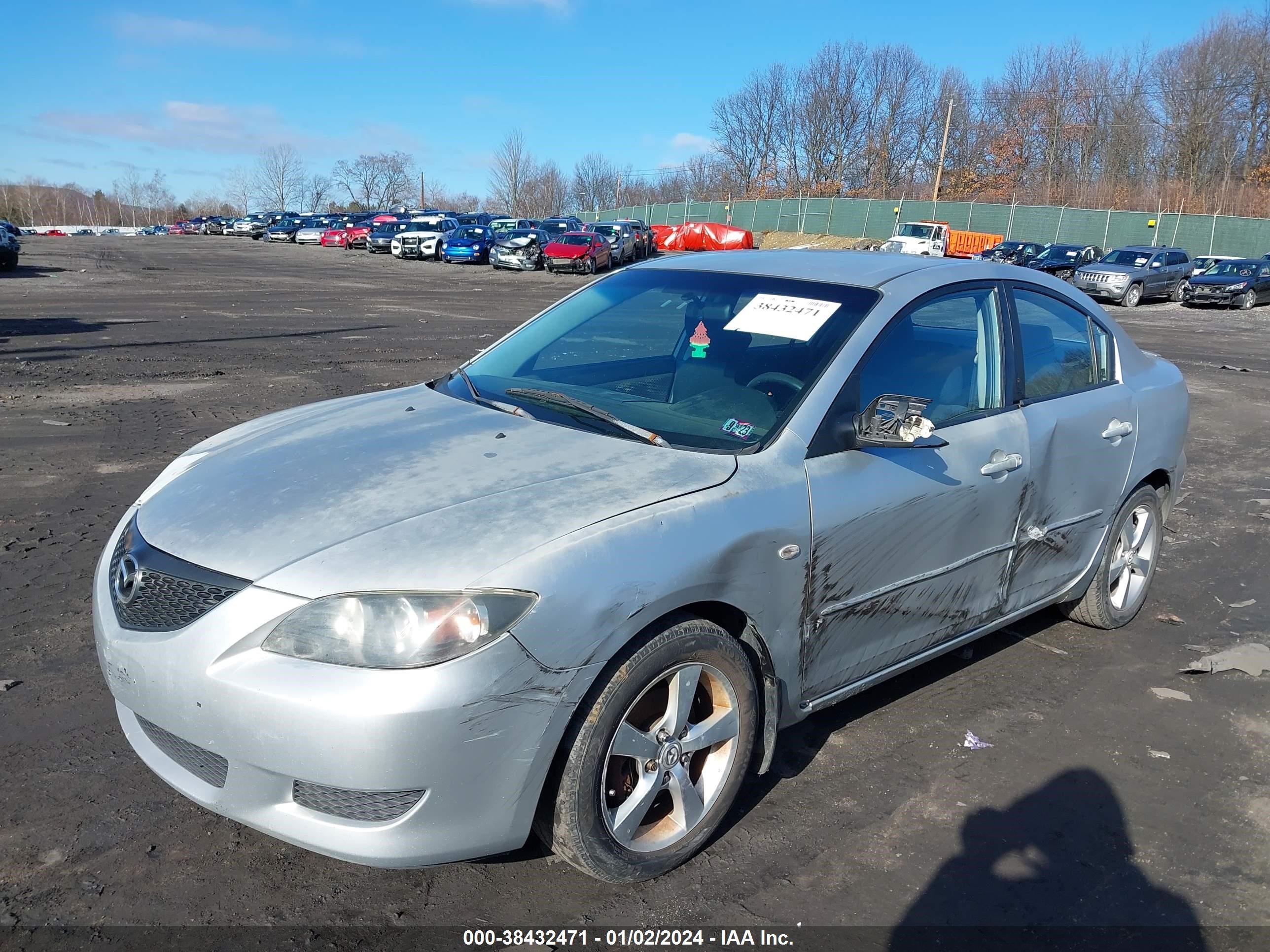 Photo 1 VIN: JM1BK32G961449940 - MAZDA 3 