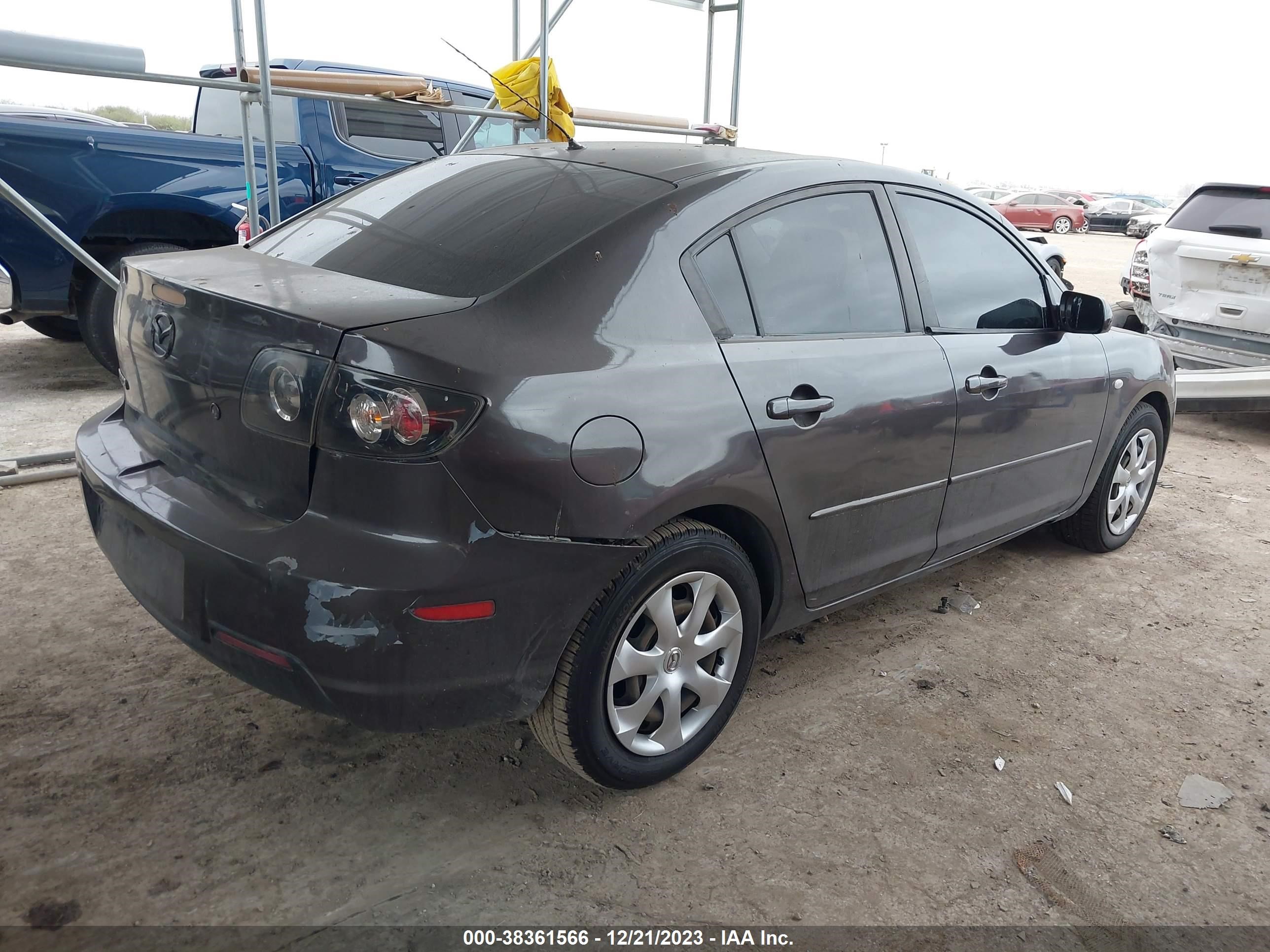 Photo 3 VIN: JM1BK32G971725731 - MAZDA 3 