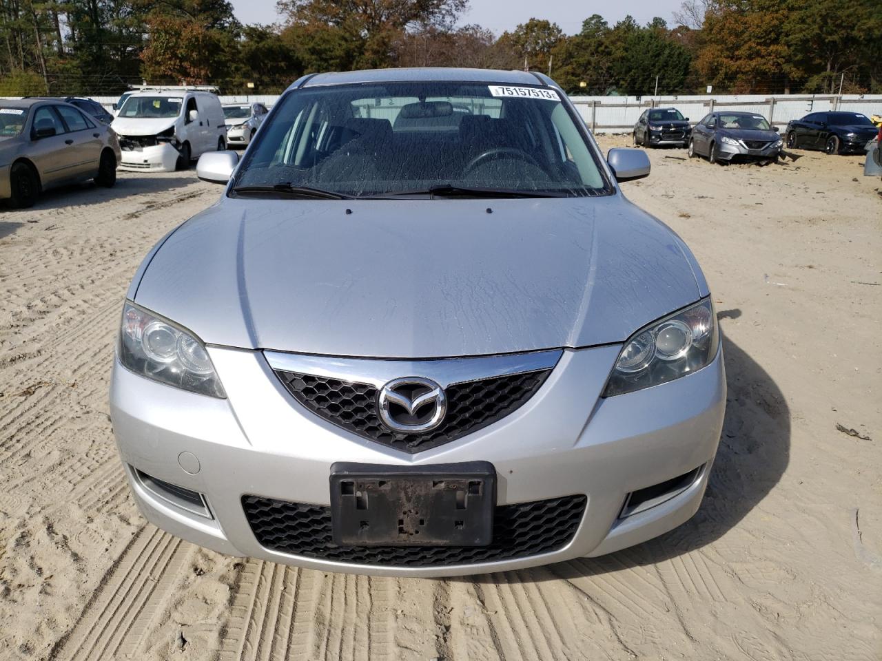 Photo 4 VIN: JM1BK32GX81854434 - MAZDA 3 