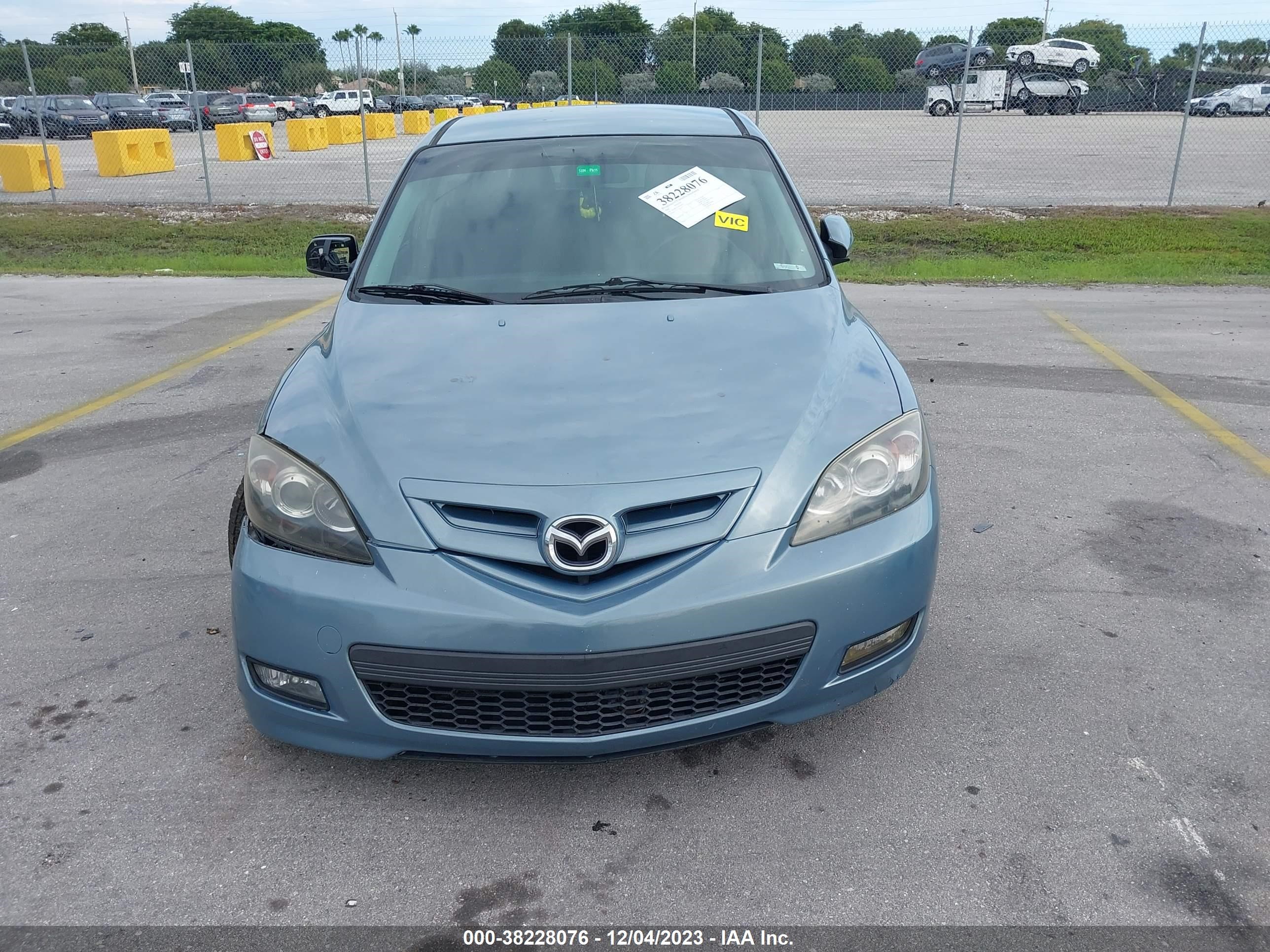 Photo 11 VIN: JM1BK343181826032 - MAZDA 3 