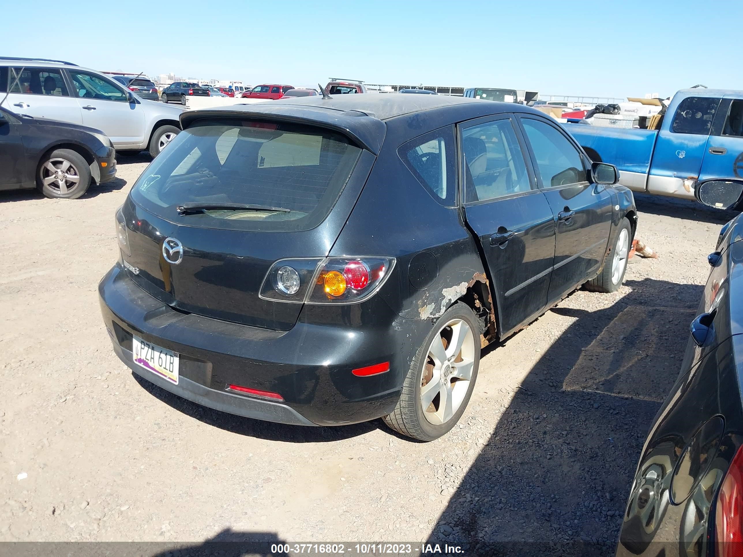 Photo 3 VIN: JM1BK343241141807 - MAZDA 3 