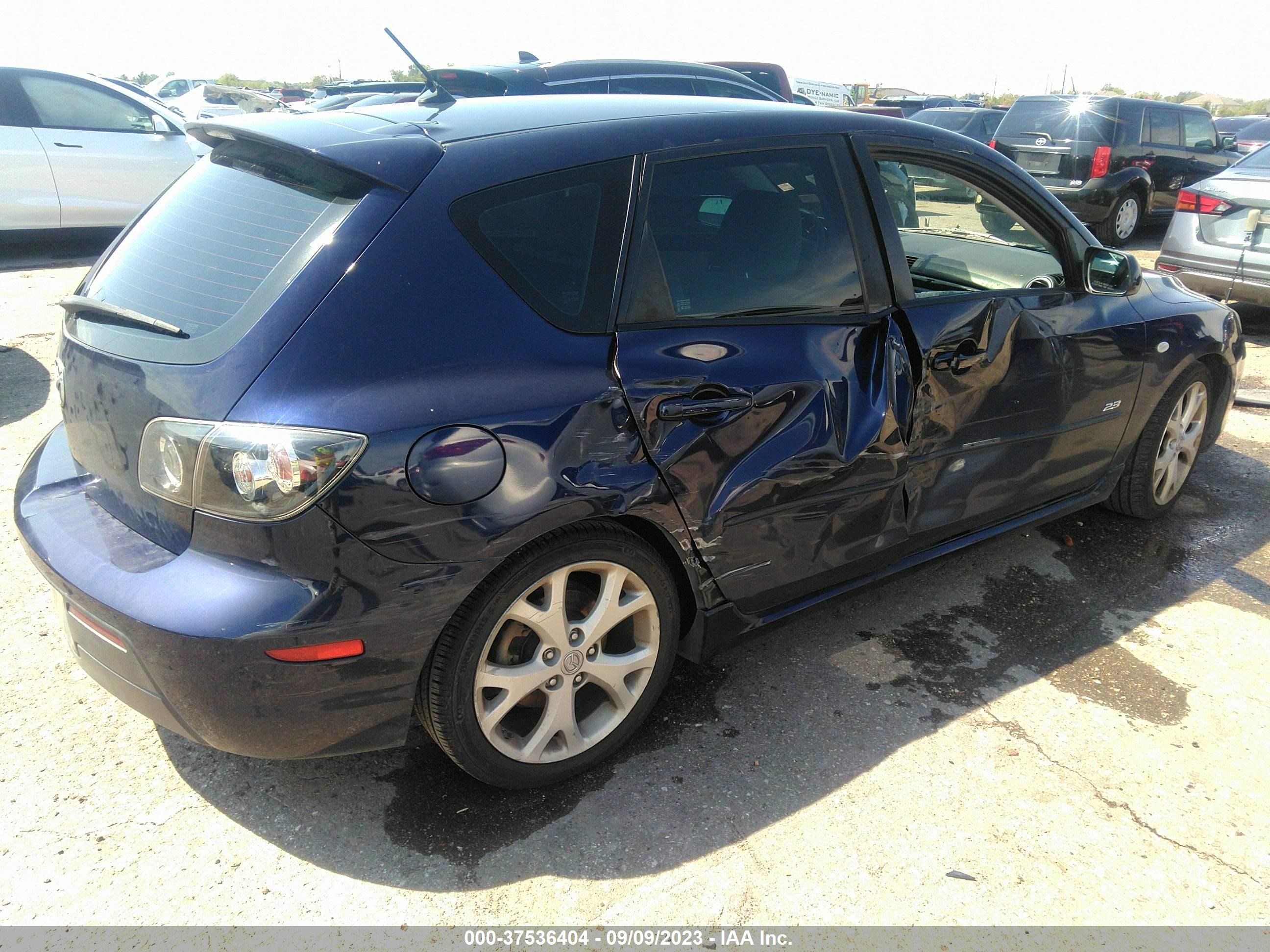 Photo 3 VIN: JM1BK343291220353 - MAZDA 3 