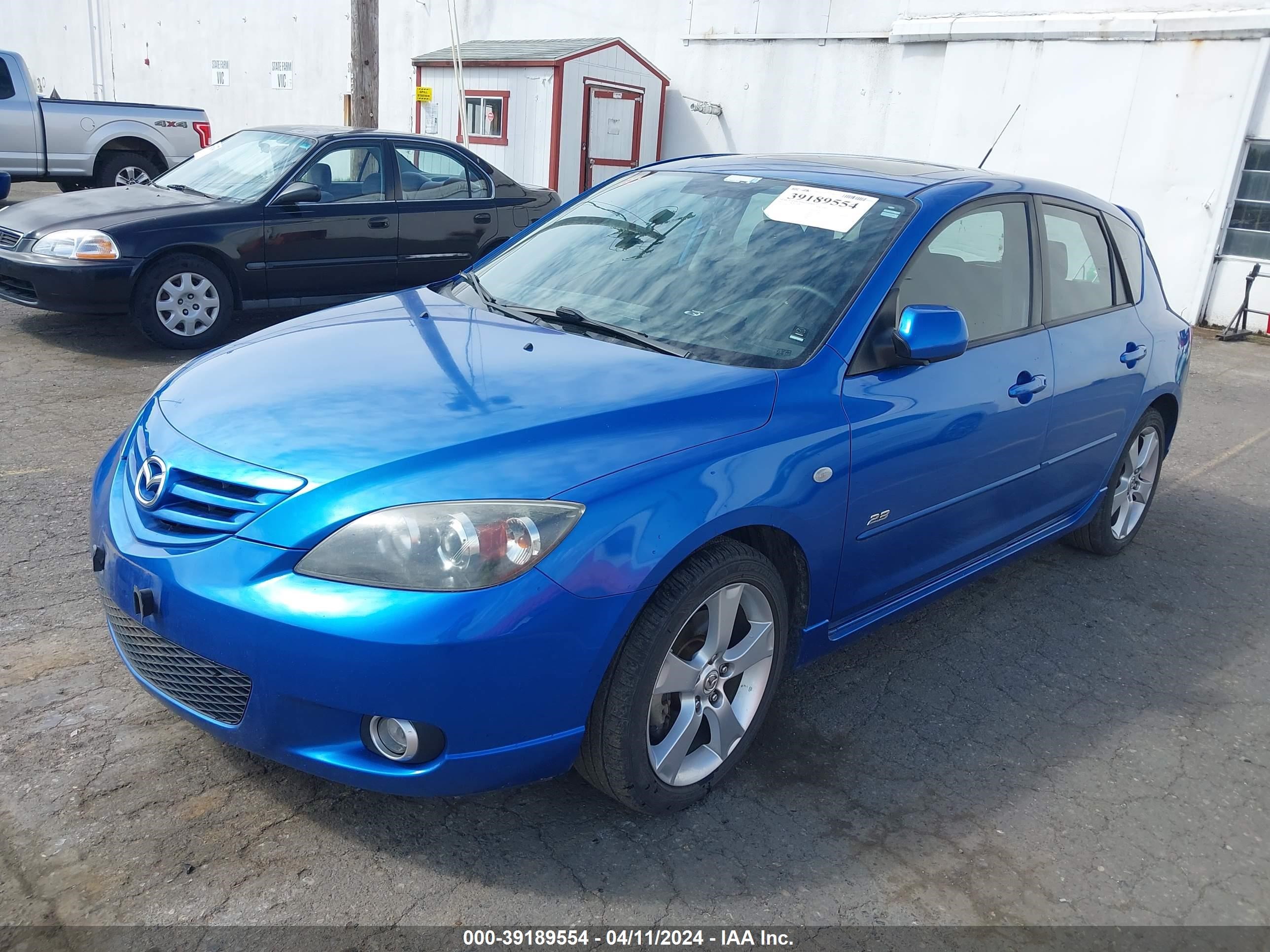 Photo 1 VIN: JM1BK343351293127 - MAZDA 3 