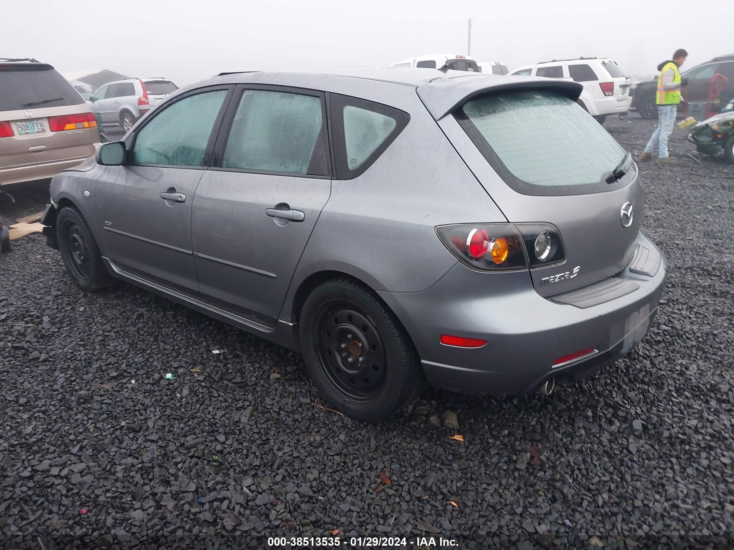 Photo 2 VIN: JM1BK343451303003 - MAZDA 3 