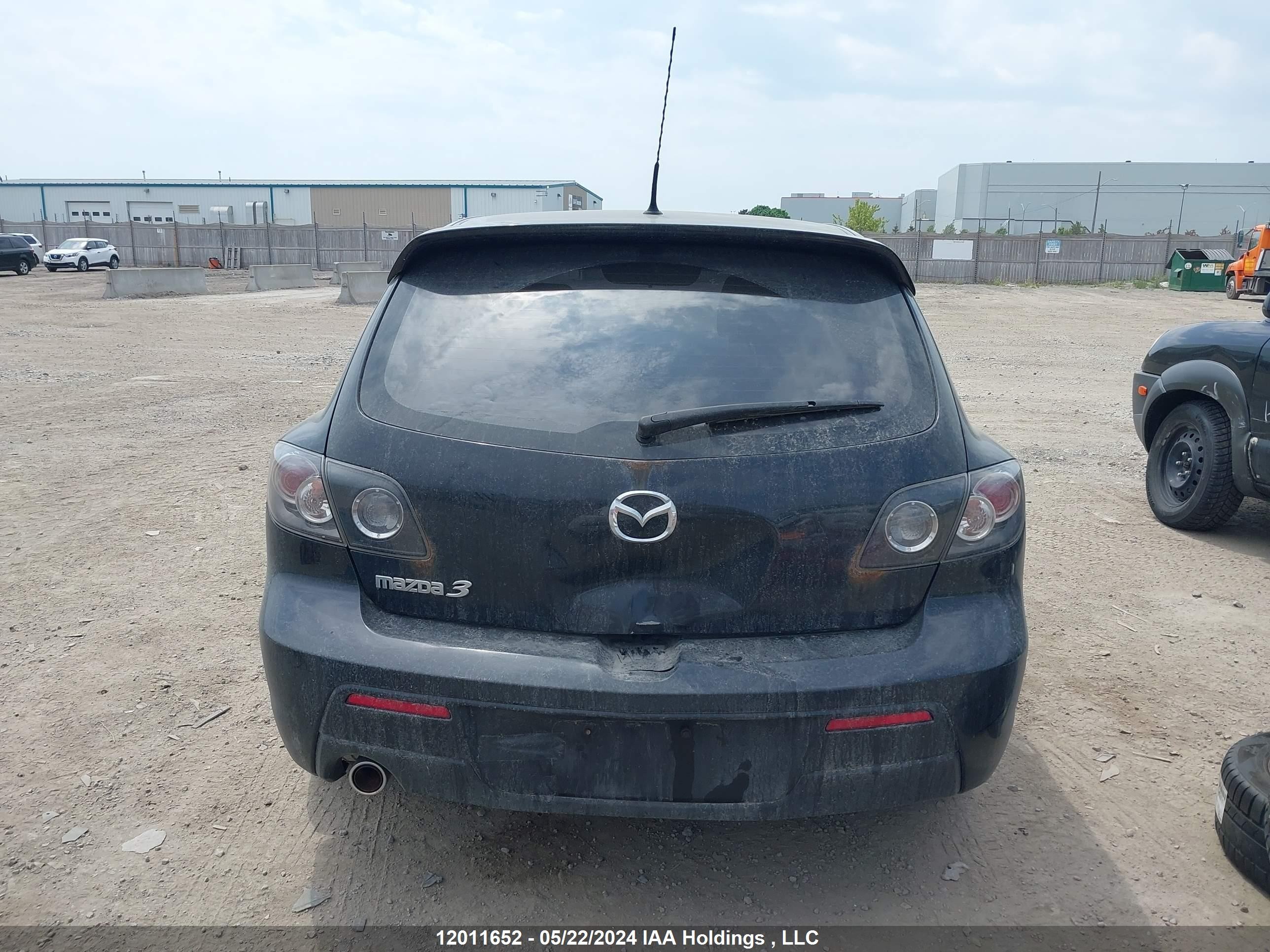 Photo 15 VIN: JM1BK343471714405 - MAZDA 3 