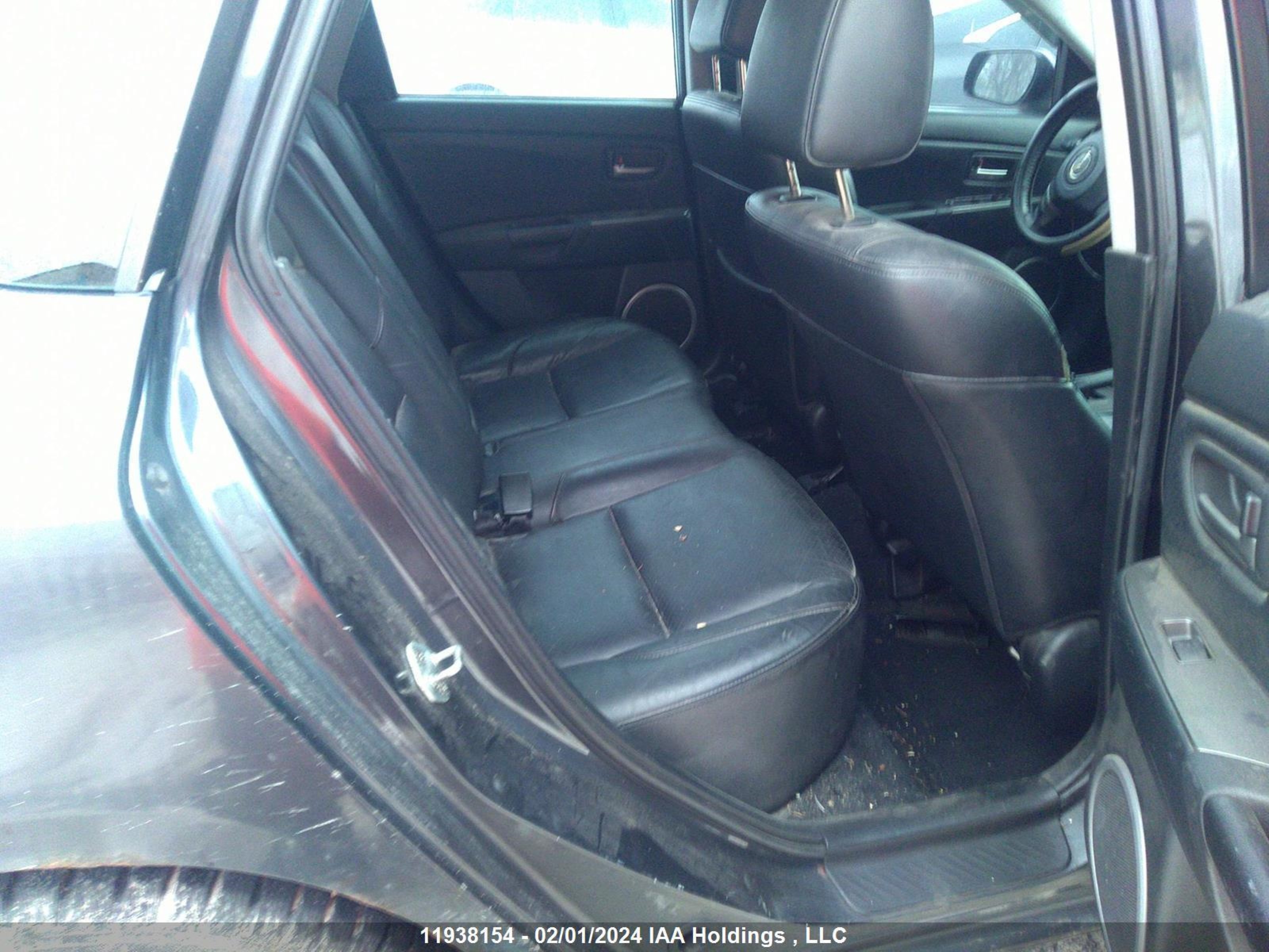 Photo 7 VIN: JM1BK343481786190 - MAZDA 3 