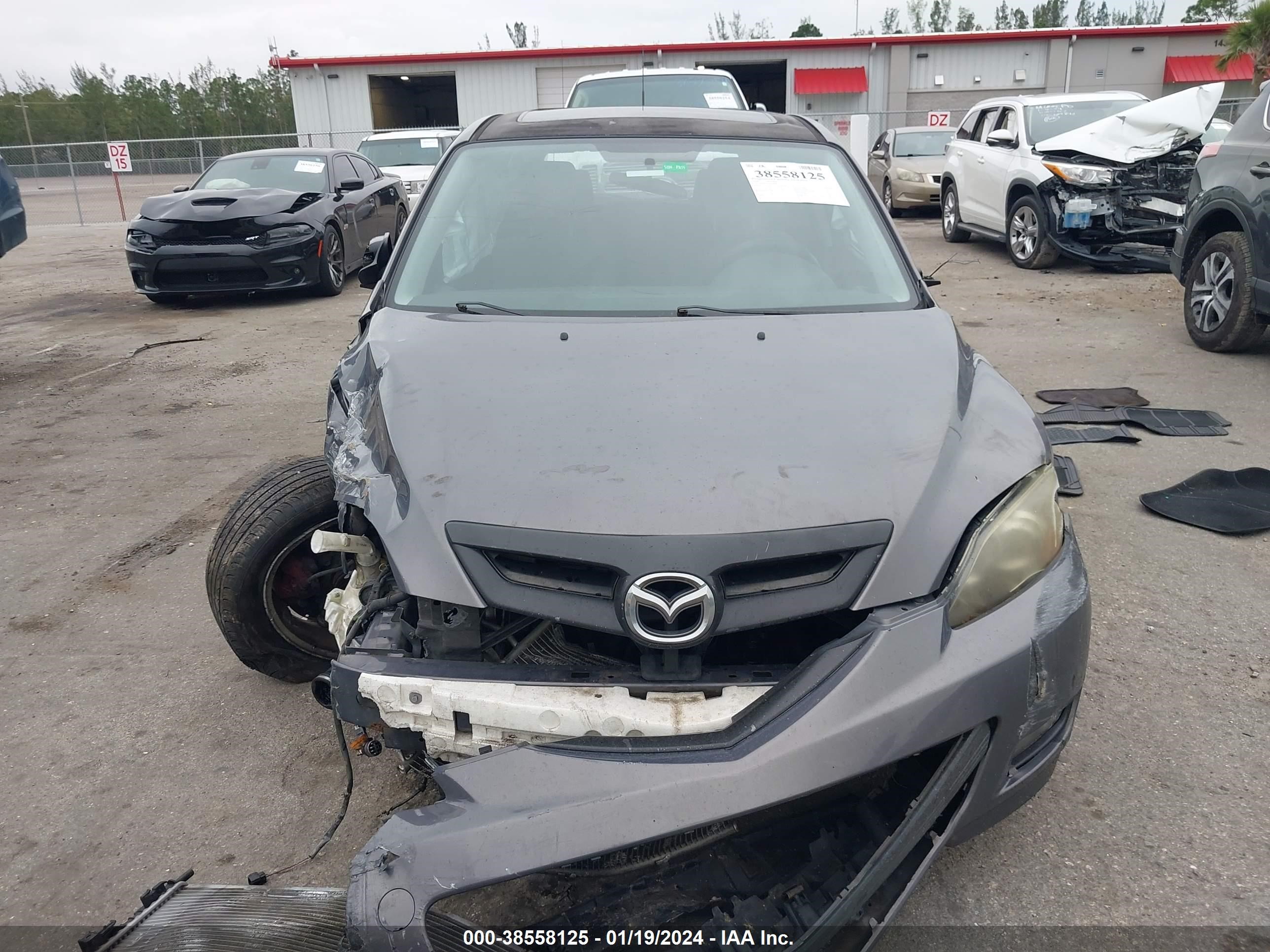 Photo 11 VIN: JM1BK343481804865 - MAZDA 3 