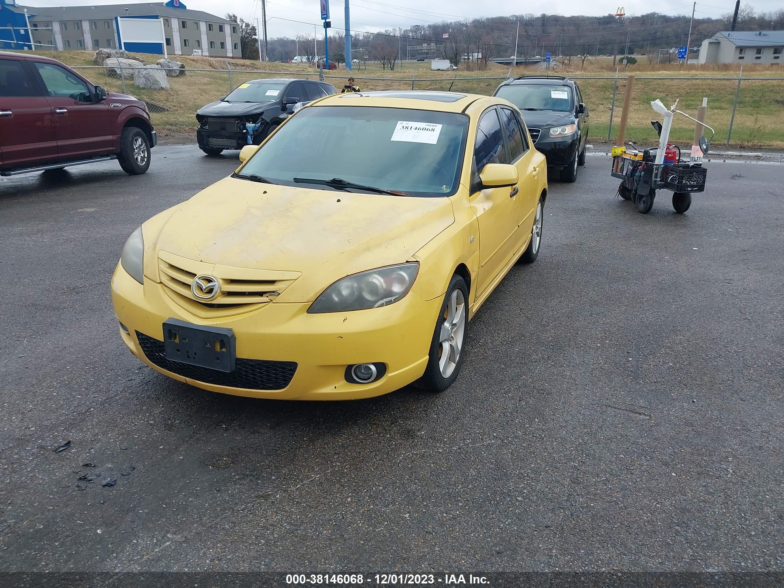 Photo 1 VIN: JM1BK343541131532 - MAZDA 3 