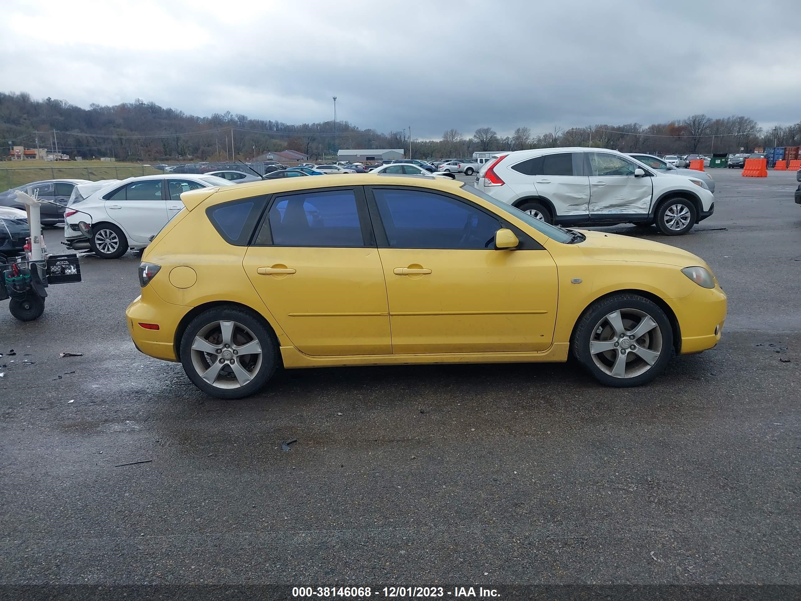 Photo 13 VIN: JM1BK343541131532 - MAZDA 3 