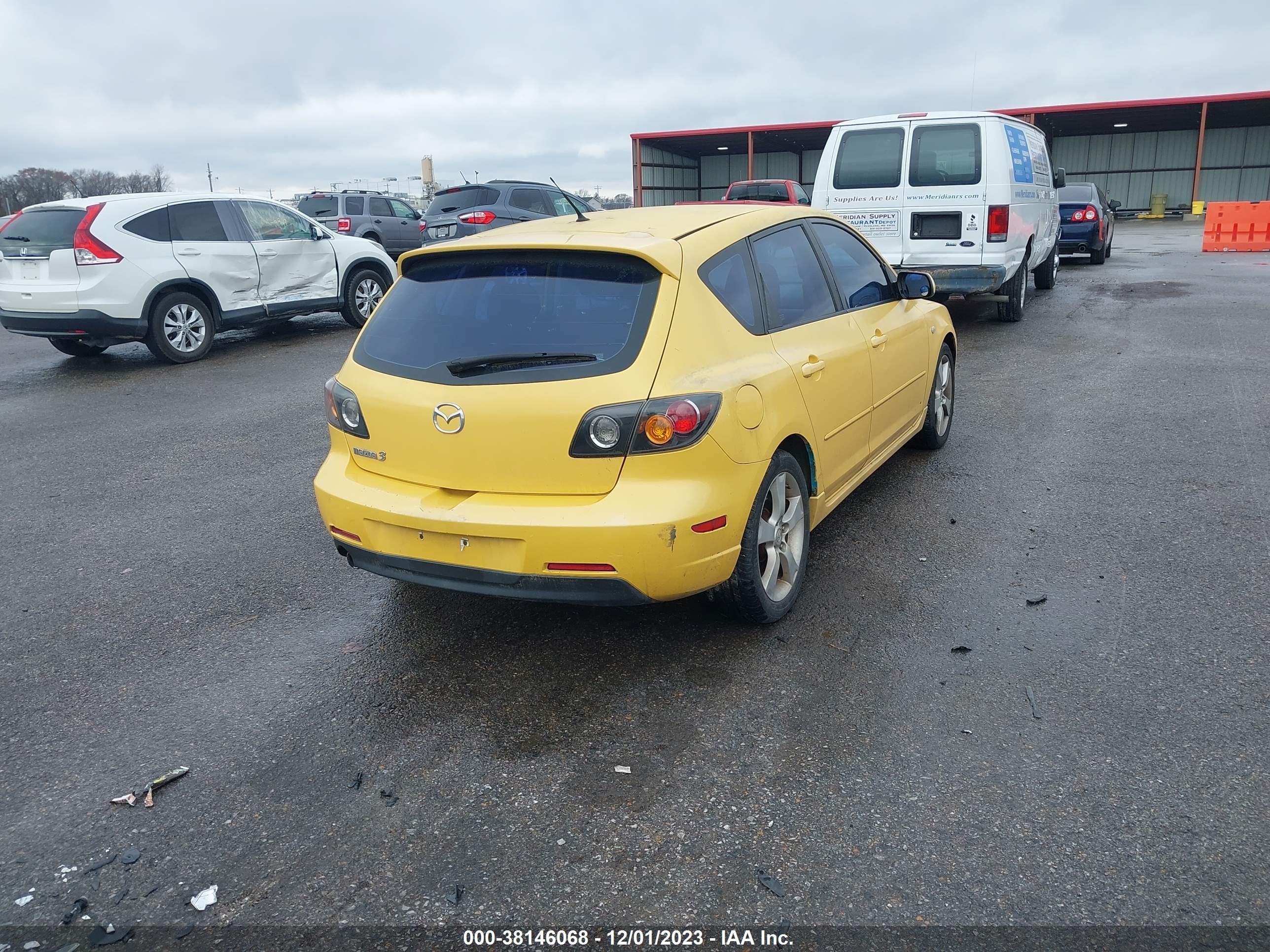 Photo 3 VIN: JM1BK343541131532 - MAZDA 3 